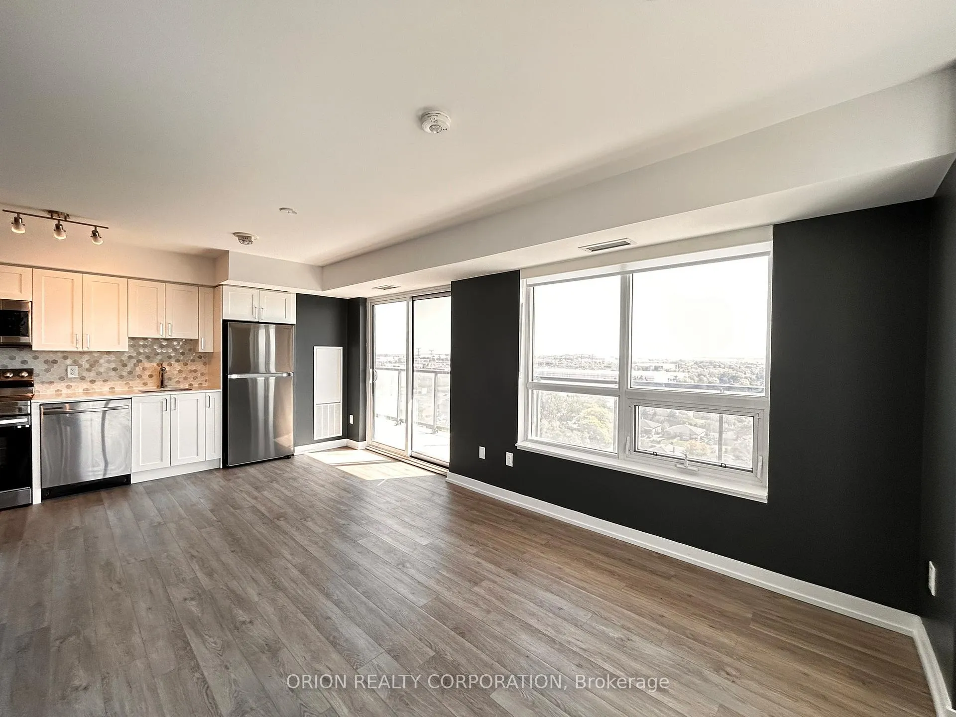 Photo 31 of Unit 1414, 1480 Bayly Street, Pickering, Bay Ridges — HOMEH