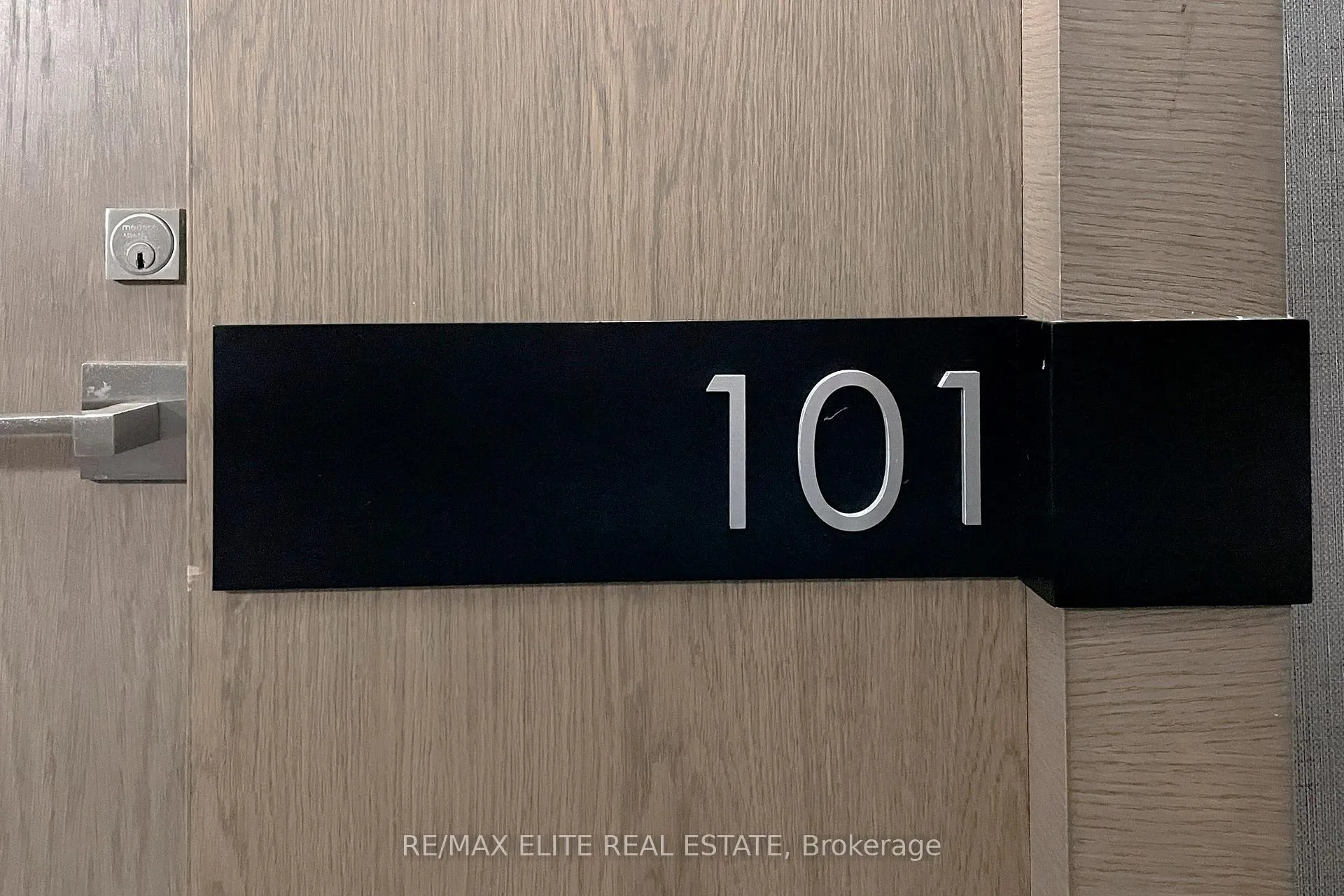 Photo 15 of Unit 101, 18 Uptown Drive, Markham, Unionville — HOMEH