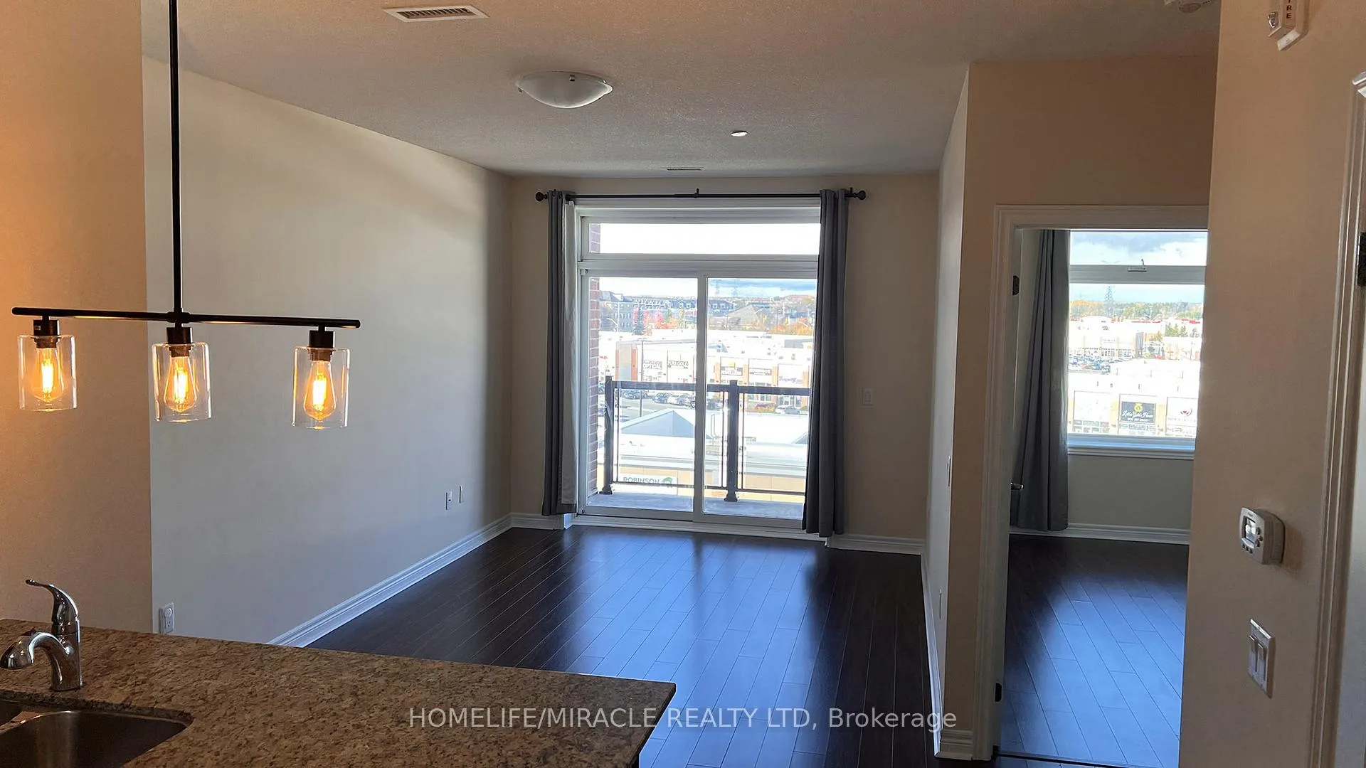 Photo 9 of Unit 516, 39 New Delhi Drive, Markham, Cedarwood — HOMEH