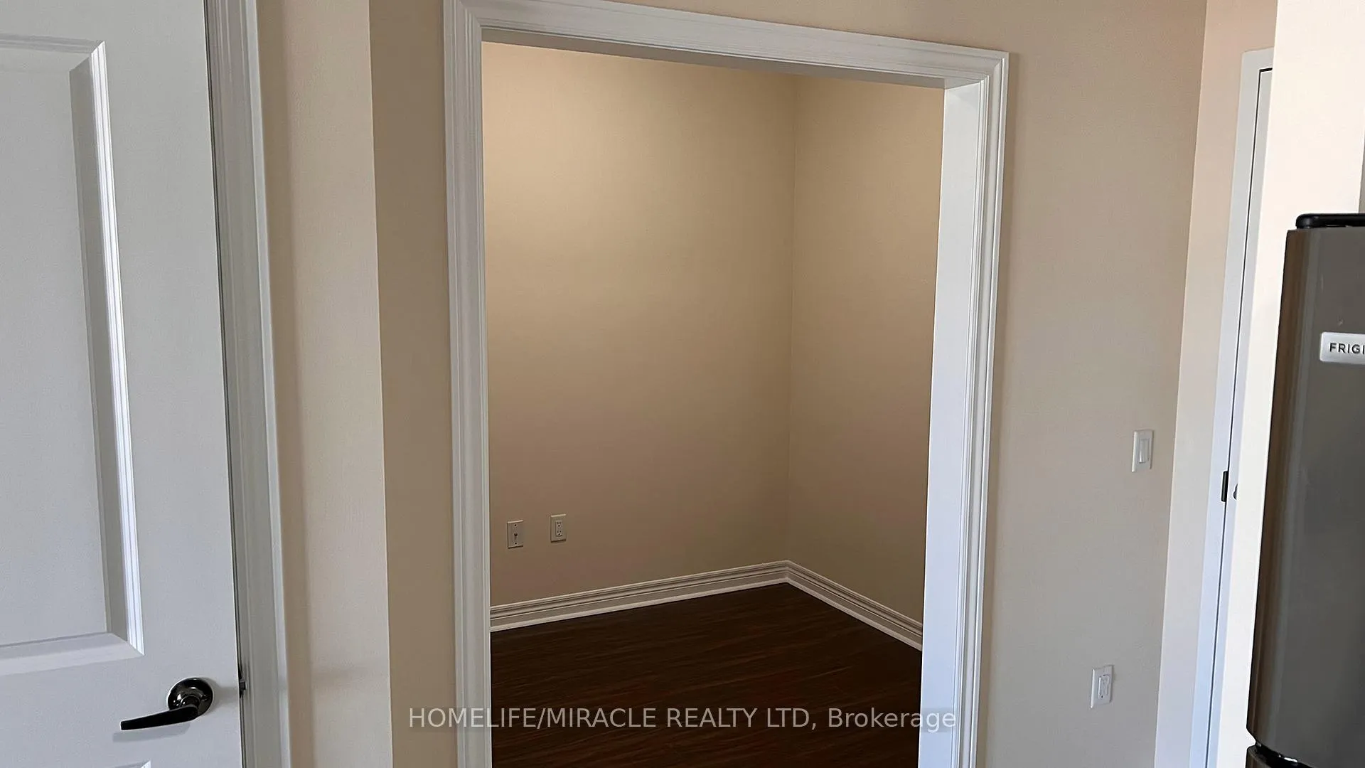 Photo 13 of Unit 516, 39 New Delhi Drive, Markham, Cedarwood — HOMEH