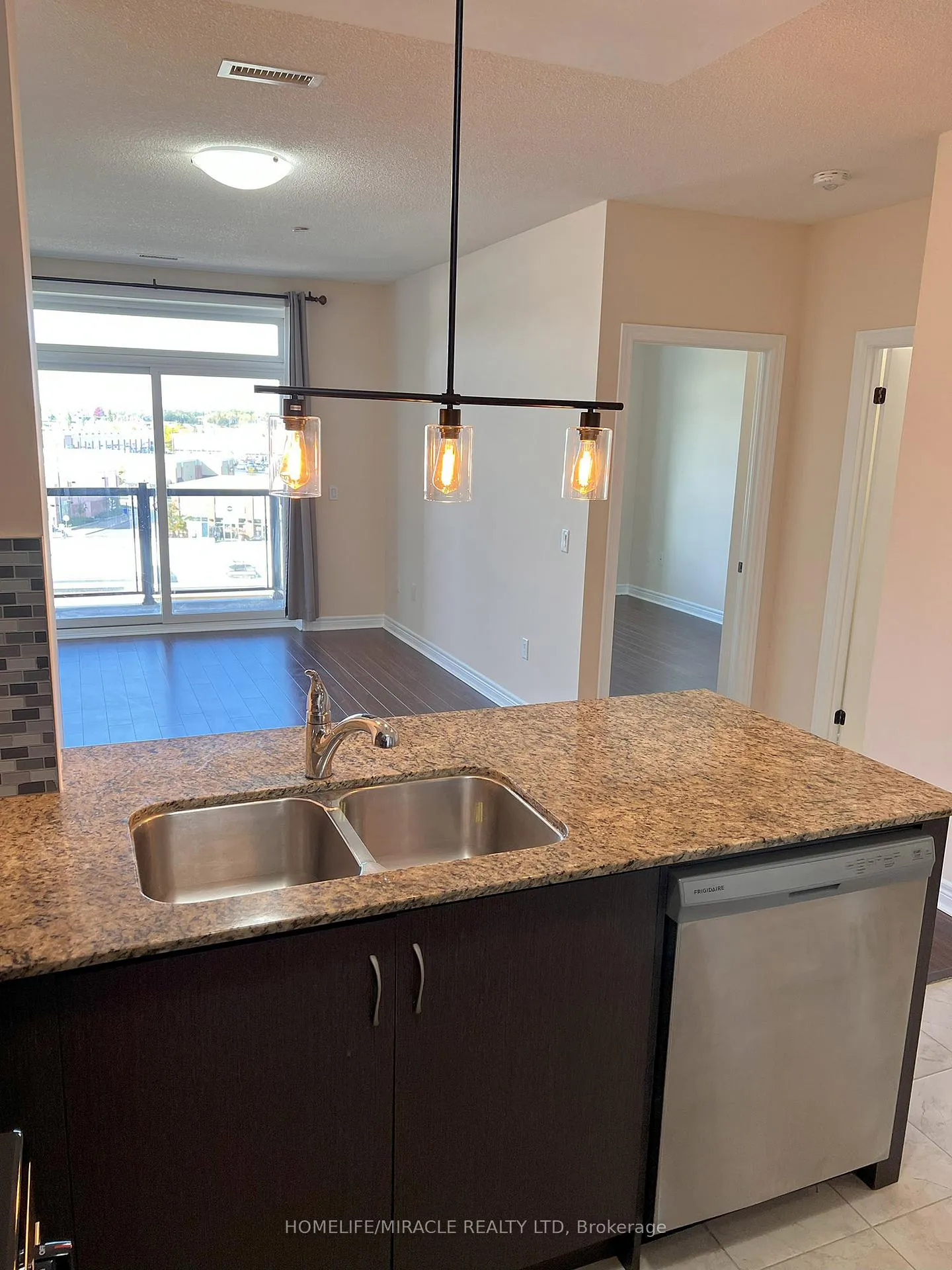 Photo 15 of Unit 516, 39 New Delhi Drive, Markham, Cedarwood — HOMEH