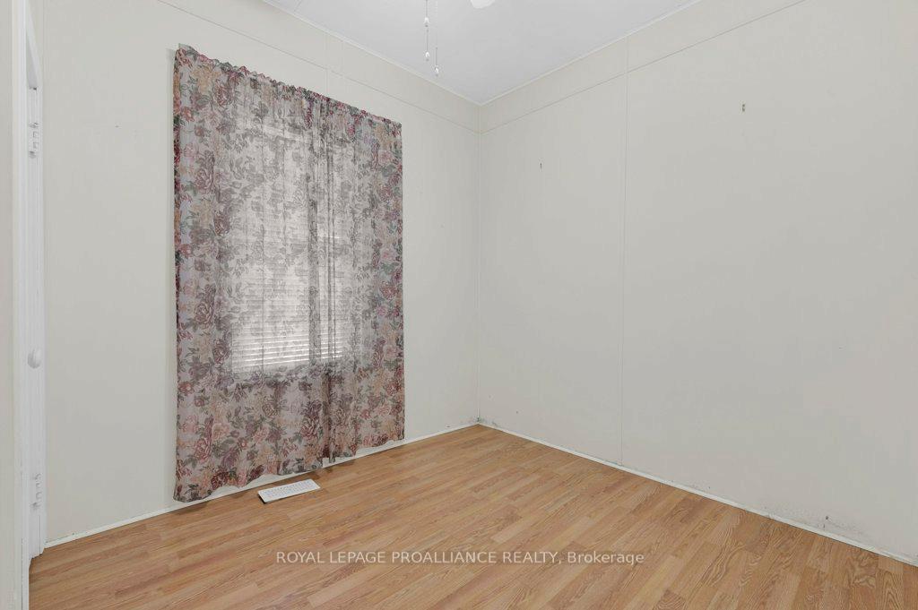Photo 16 of 26 Burton Street, Belleville, Belleville Ward — HOMEH