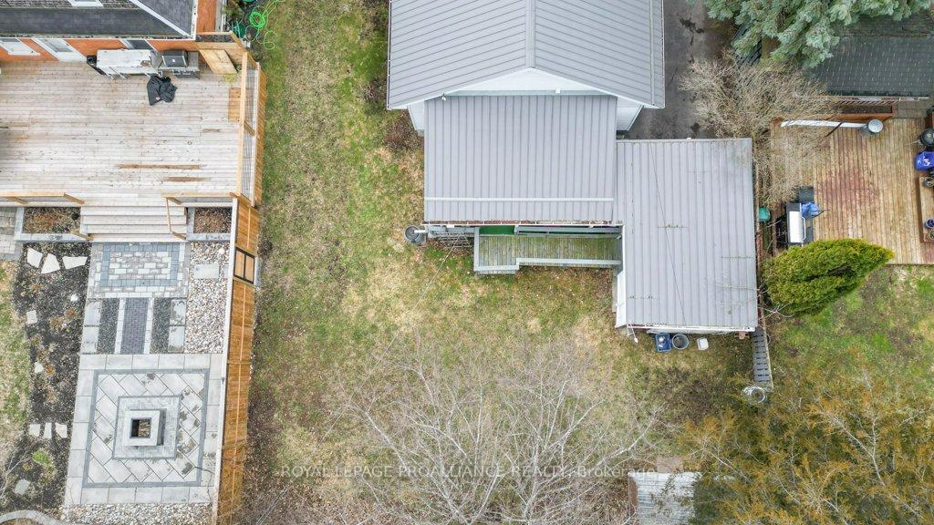 Photo 34 of 26 Burton Street, Belleville, Belleville Ward — HOMEH