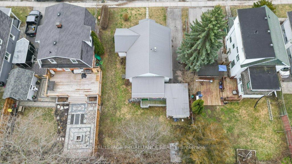 Photo 35 of 26 Burton Street, Belleville, Belleville Ward — HOMEH