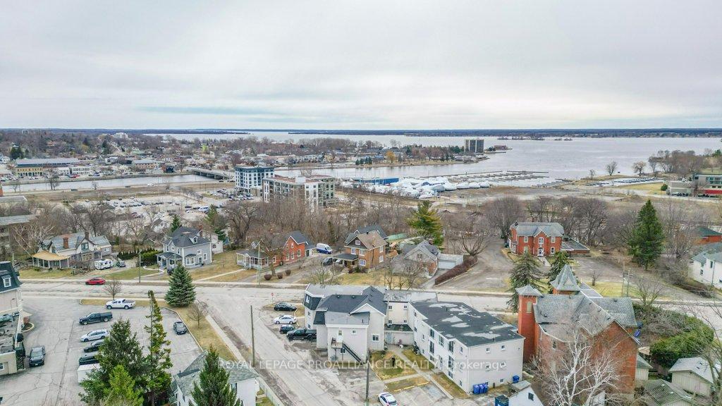 Photo 36 of 26 Burton Street, Belleville, Belleville Ward — HOMEH