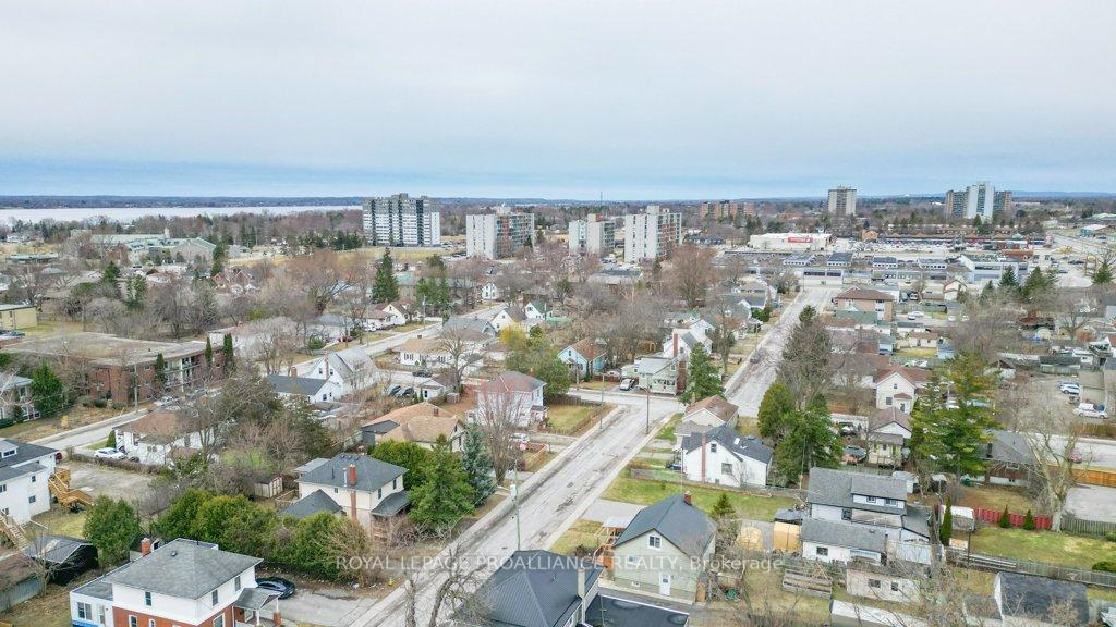 Photo 37 of 26 Burton Street, Belleville, Belleville Ward — HOMEH