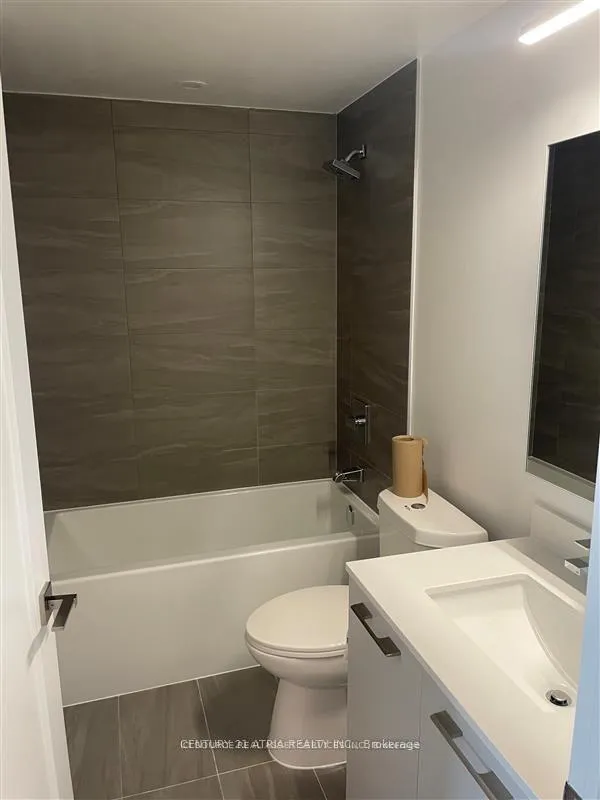 Photo 10 of Unit 2508, 8 Water Walk Drive, Markham, Unionville — HOMEH