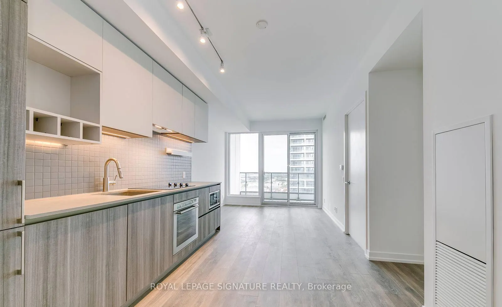 Photo 8 of Unit 2608, 898 Portage Parkway, Vaughan, Vaughan Corporate Centre — HOMEH