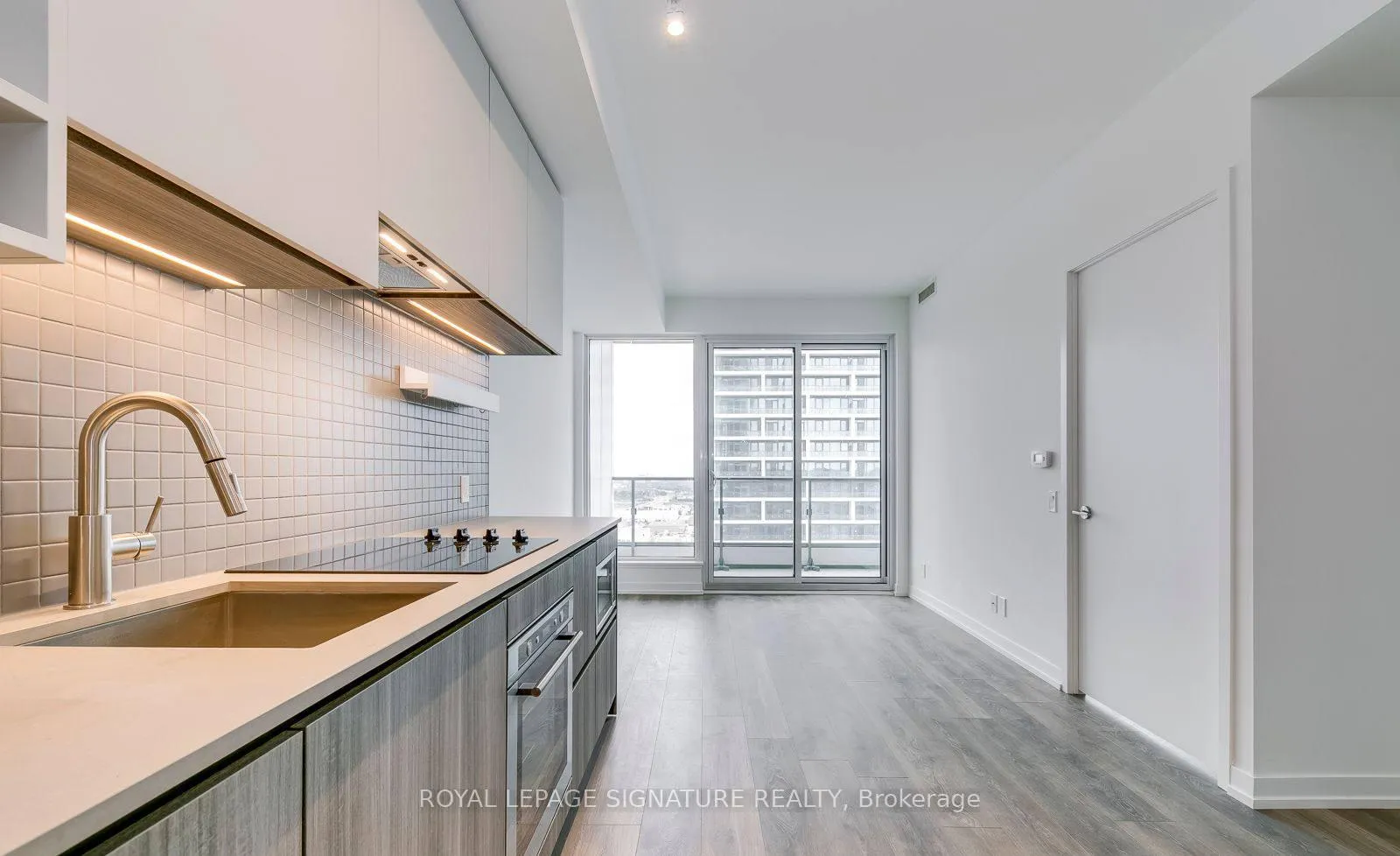 Photo 11 of Unit 2608, 898 Portage Parkway, Vaughan, Vaughan Corporate Centre — HOMEH
