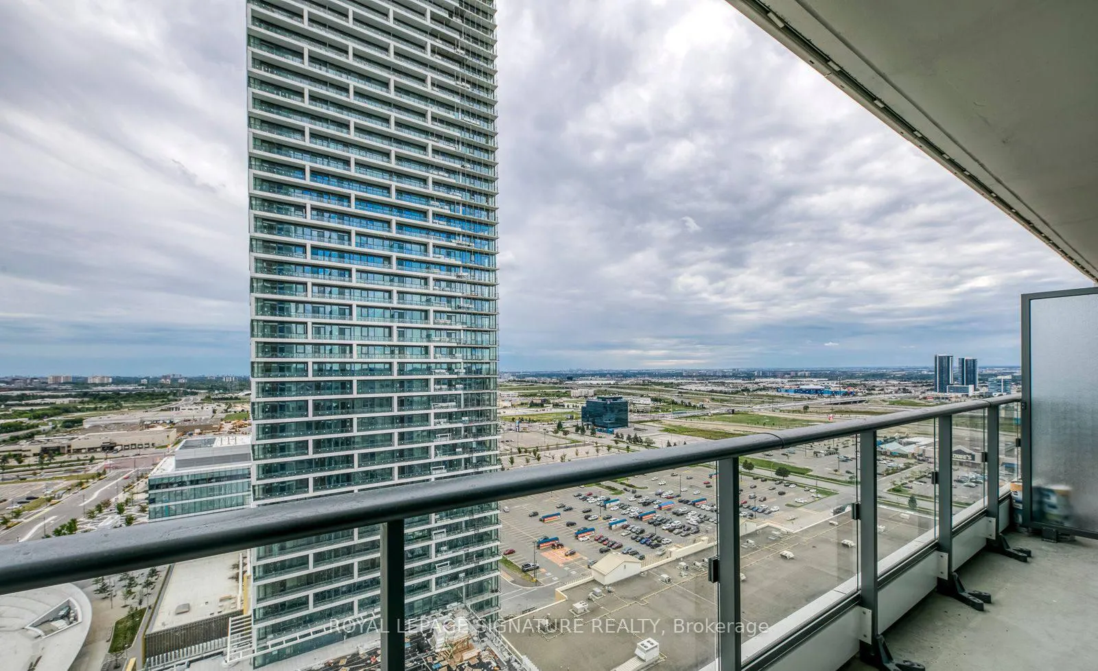 Photo 16 of Unit 2608, 898 Portage Parkway, Vaughan, Vaughan Corporate Centre — HOMEH