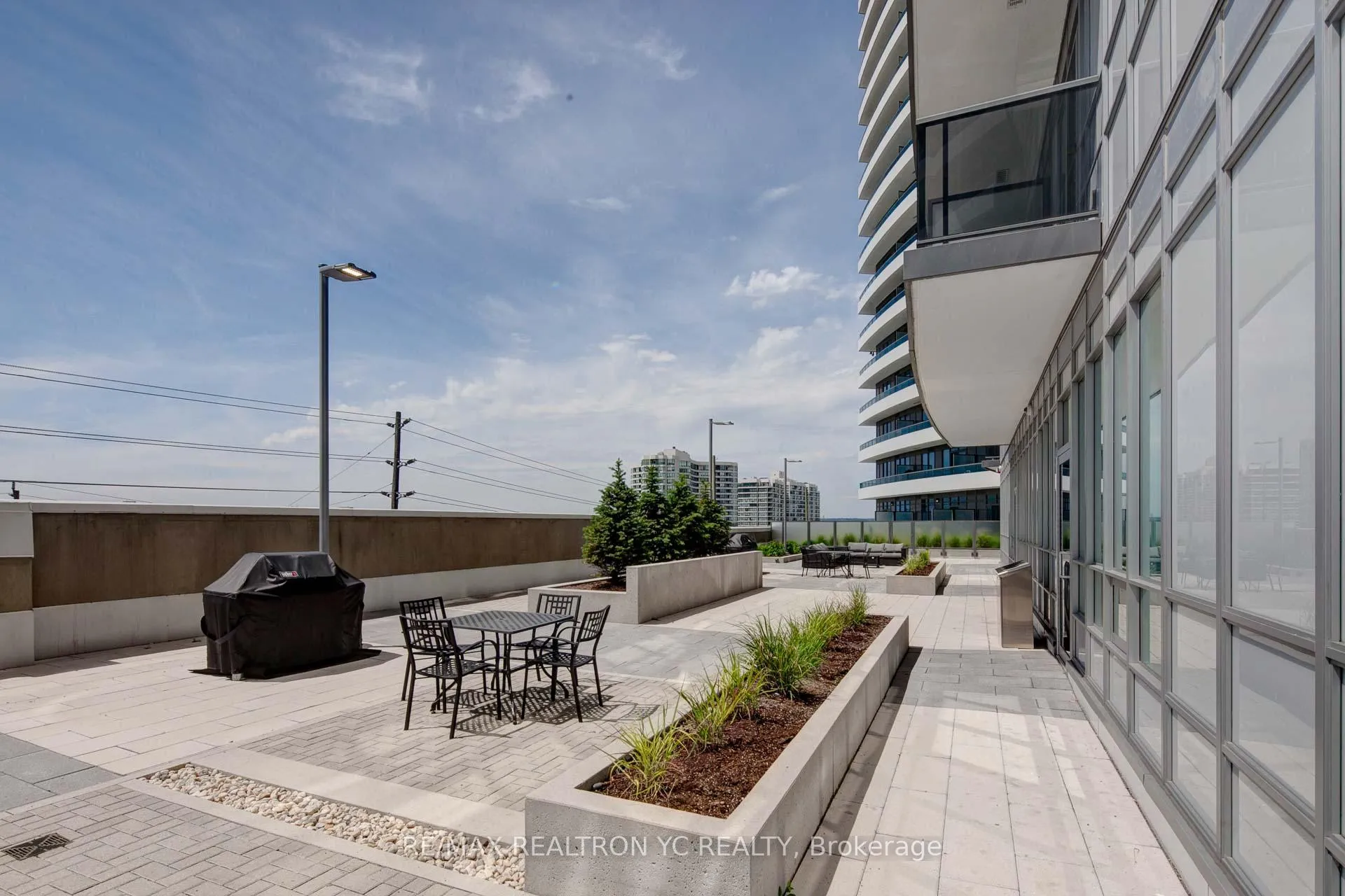 Photo 17 of Unit 310, 7167 Yonge Street, Markham, Grandview — HOMEH