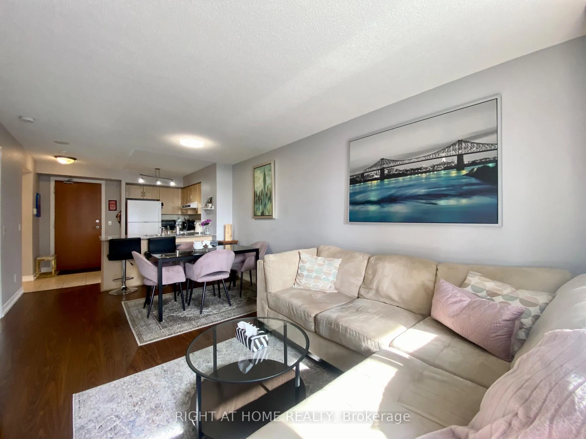 Photo 2 of Unit 408, 60 Disera Drive, Vaughan, Beverley Glen — HOMEH