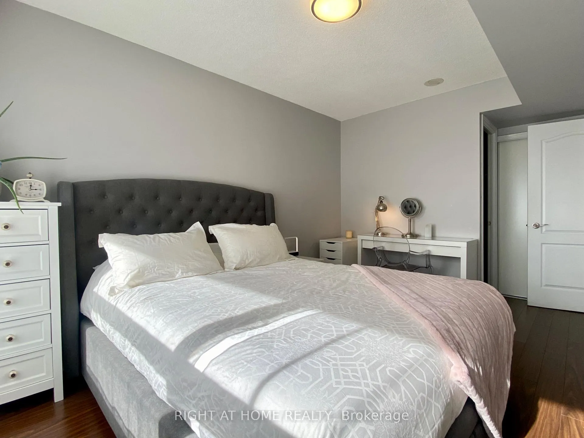 Photo 17 of Unit 408, 60 Disera Drive, Vaughan, Beverley Glen — HOMEH