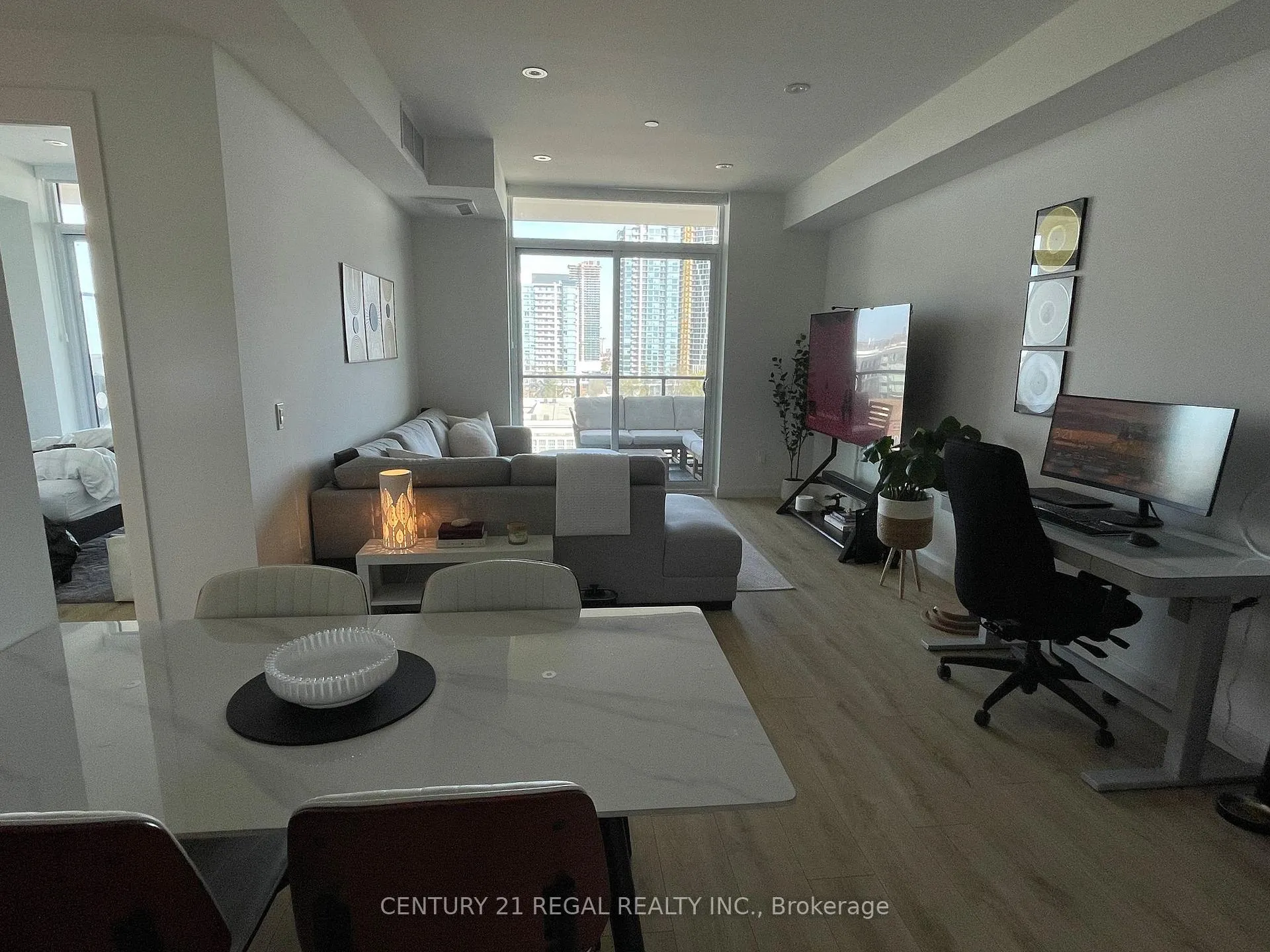 Photo 10 of Unit 708, 741 King Street W, Kitchener, KW Hospital — HOMEH