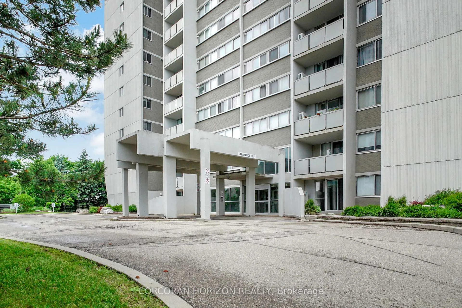 Photo 3 of Unit 102, 375 King Street N, Waterloo — HOMEH