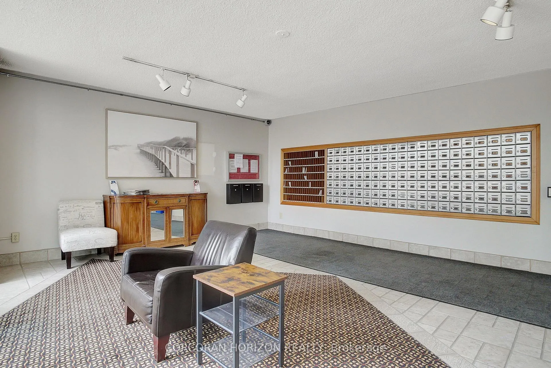 Photo 7 of Unit 102, 375 King Street N, Waterloo — HOMEH