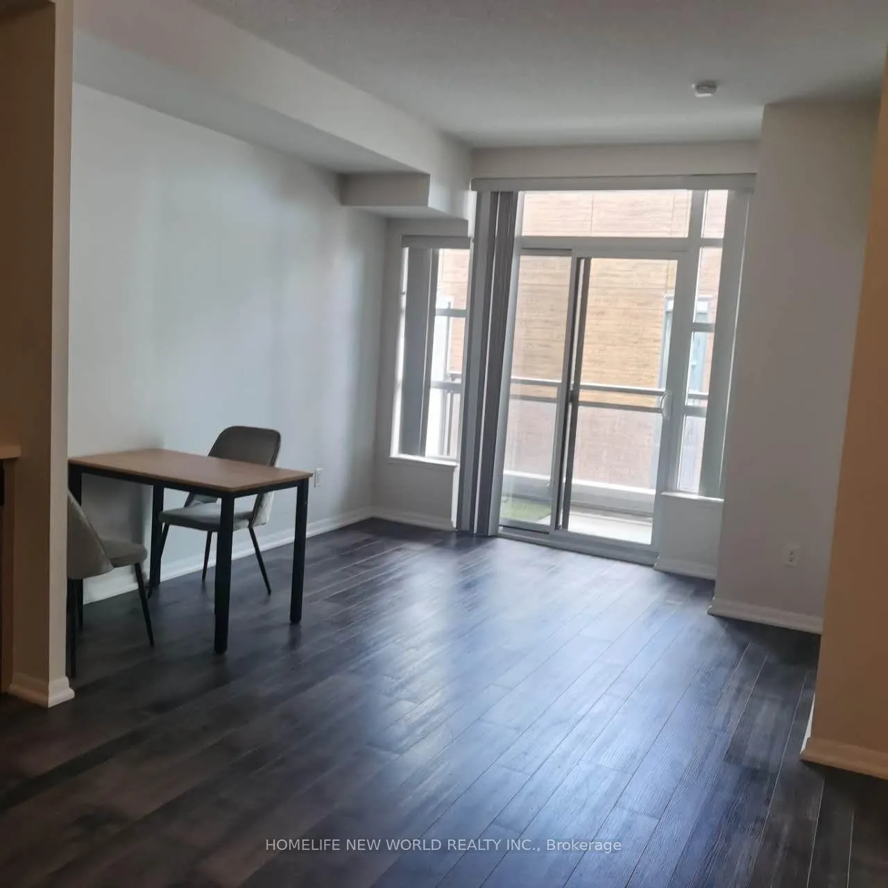 Photo 6 of Unit 230, 540 Bur Oak Avenue, Markham, Berczy — HOMEH