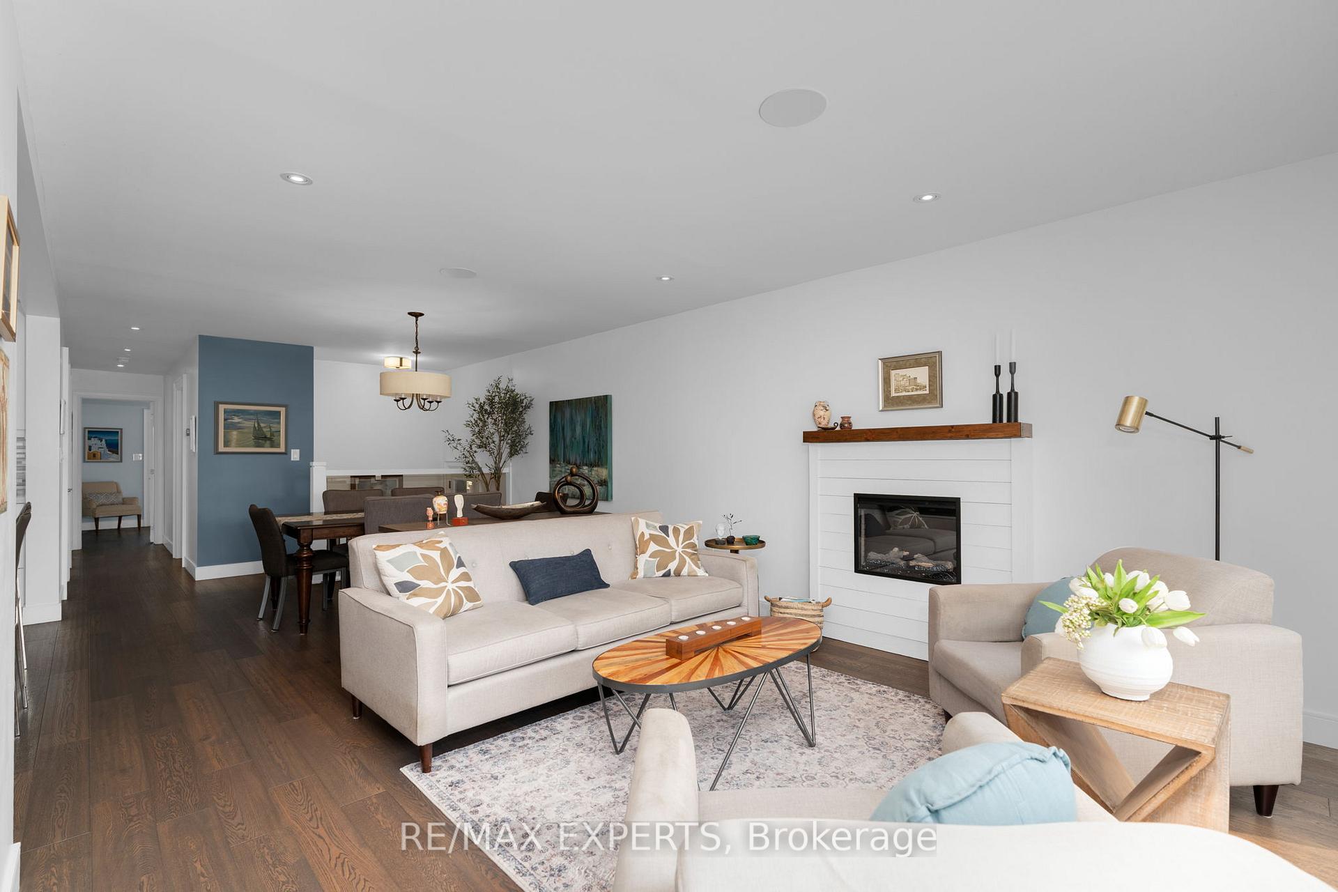 Photo 3 of 191 Beaver Avenue, Caledon, Bolton North — HOMEH