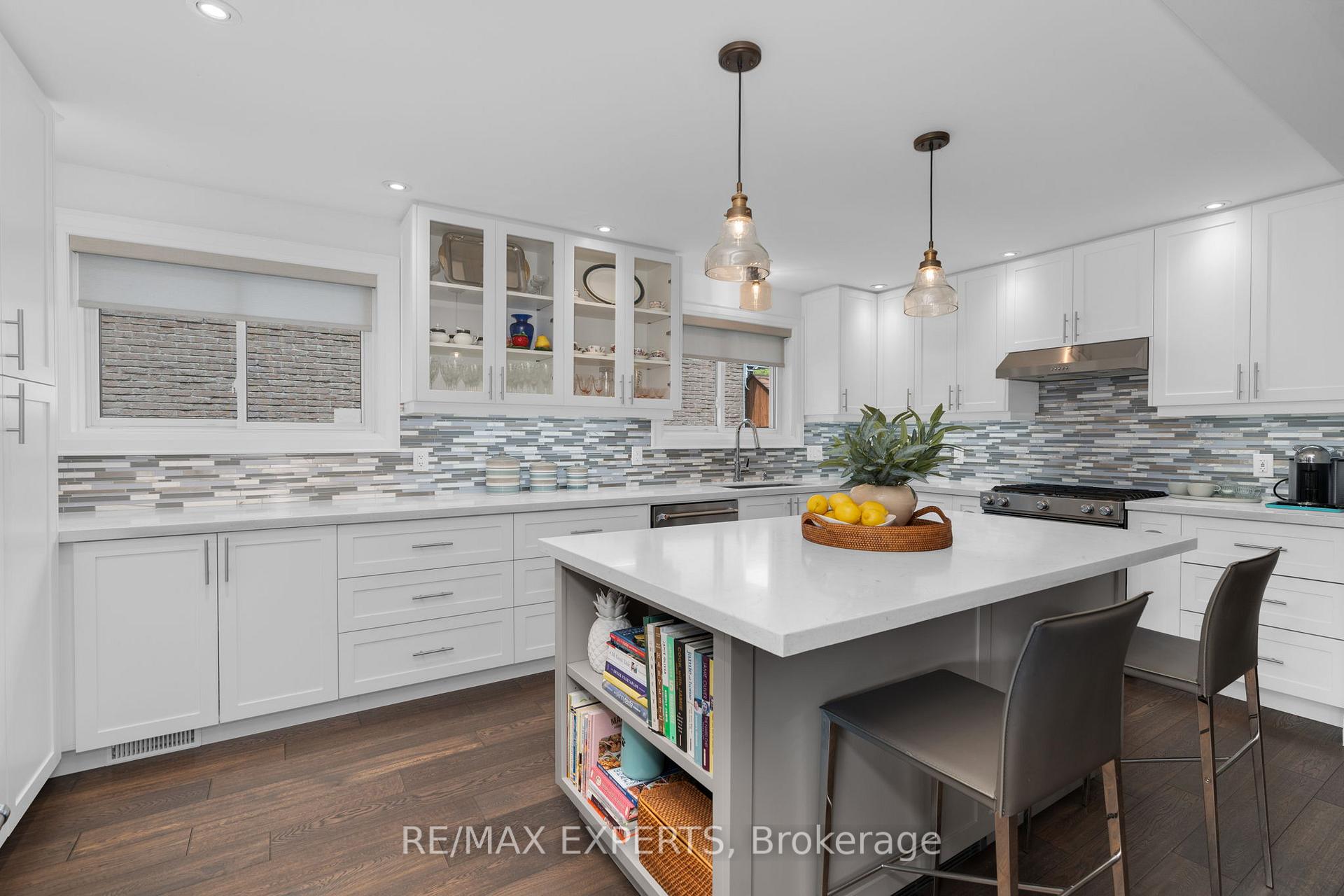 Photo 6 of 191 Beaver Avenue, Caledon, Bolton North — HOMEH