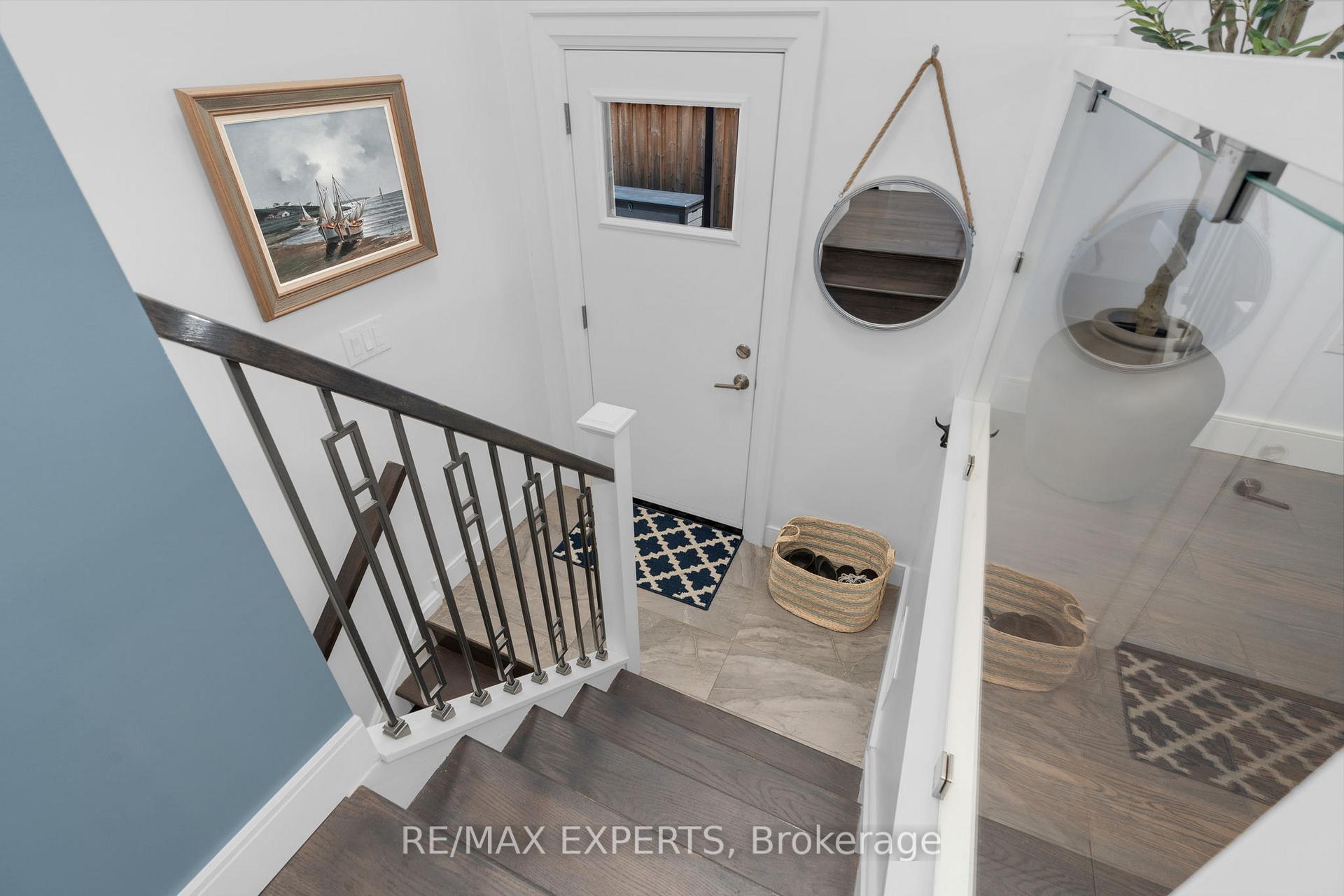 Photo 14 of 191 Beaver Avenue, Caledon, Bolton North — HOMEH