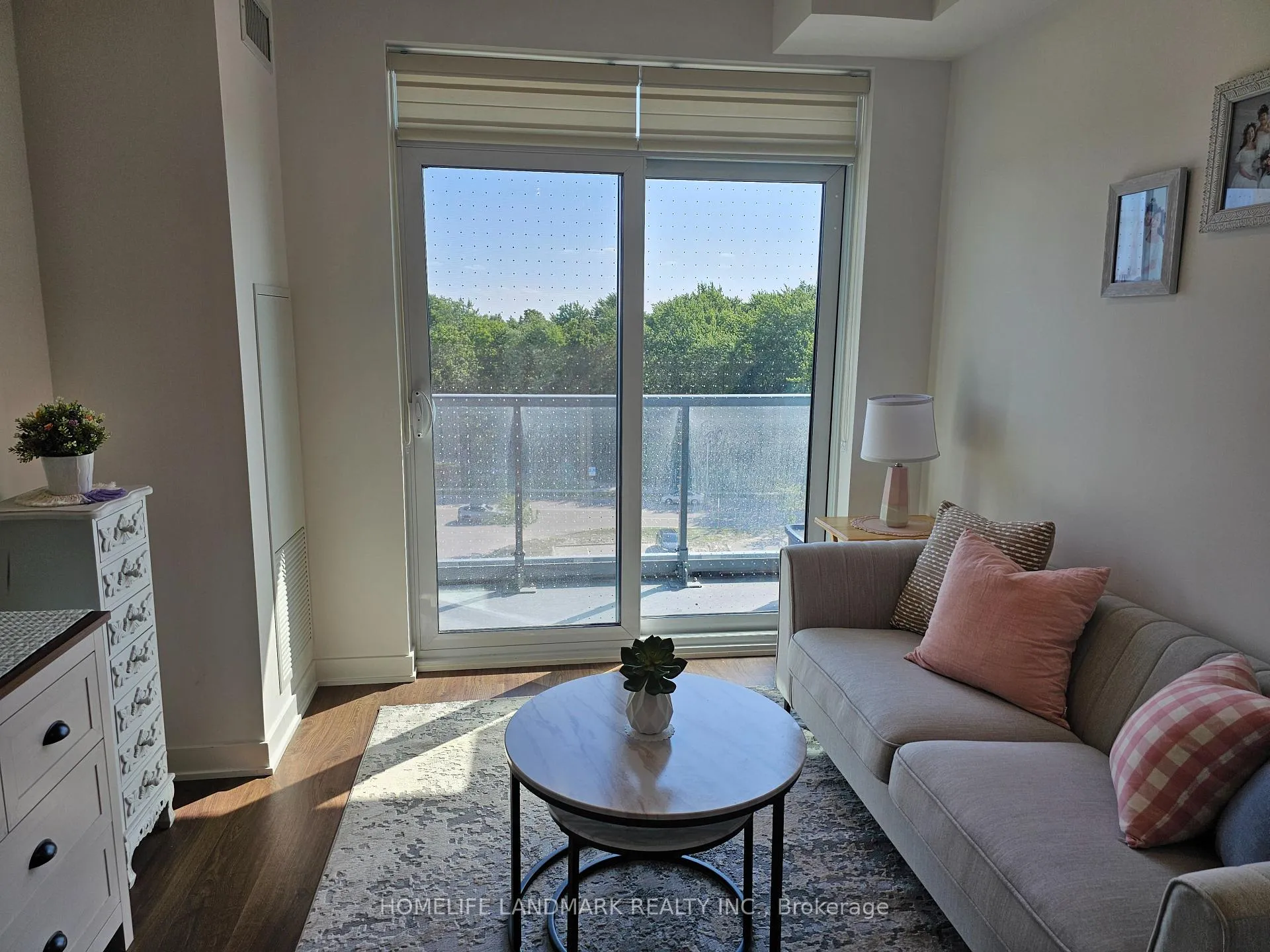 Photo 17 of Unit 414, 30 Upper Mall Way, Vaughan, Brownridge — HOMEH