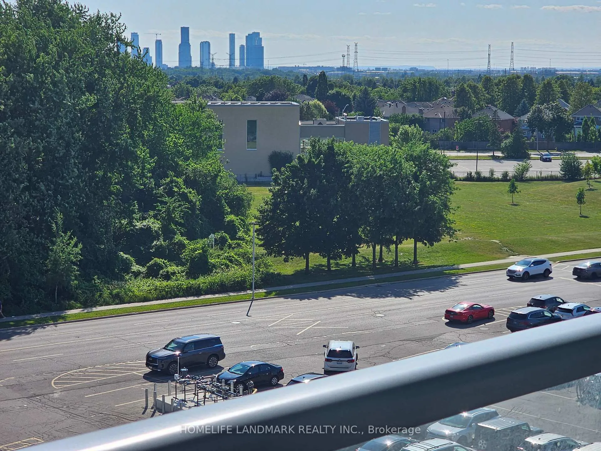 Photo 22 of Unit 414, 30 Upper Mall Way, Vaughan, Brownridge — HOMEH