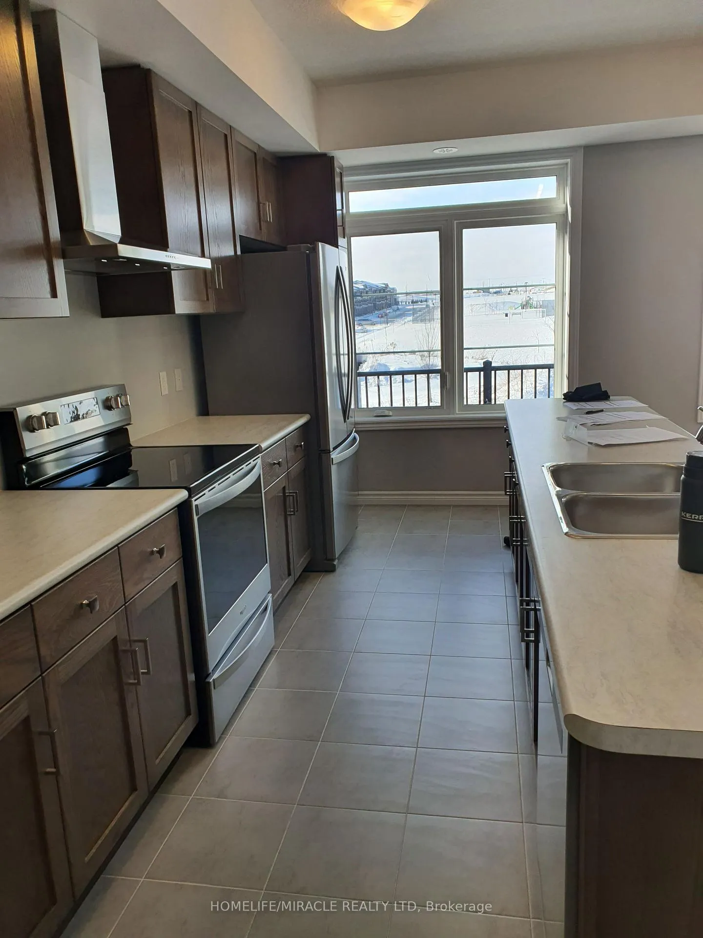 Photo 8 of 32 Lomond Lane, Kitchener, Huron Park — HOMEH