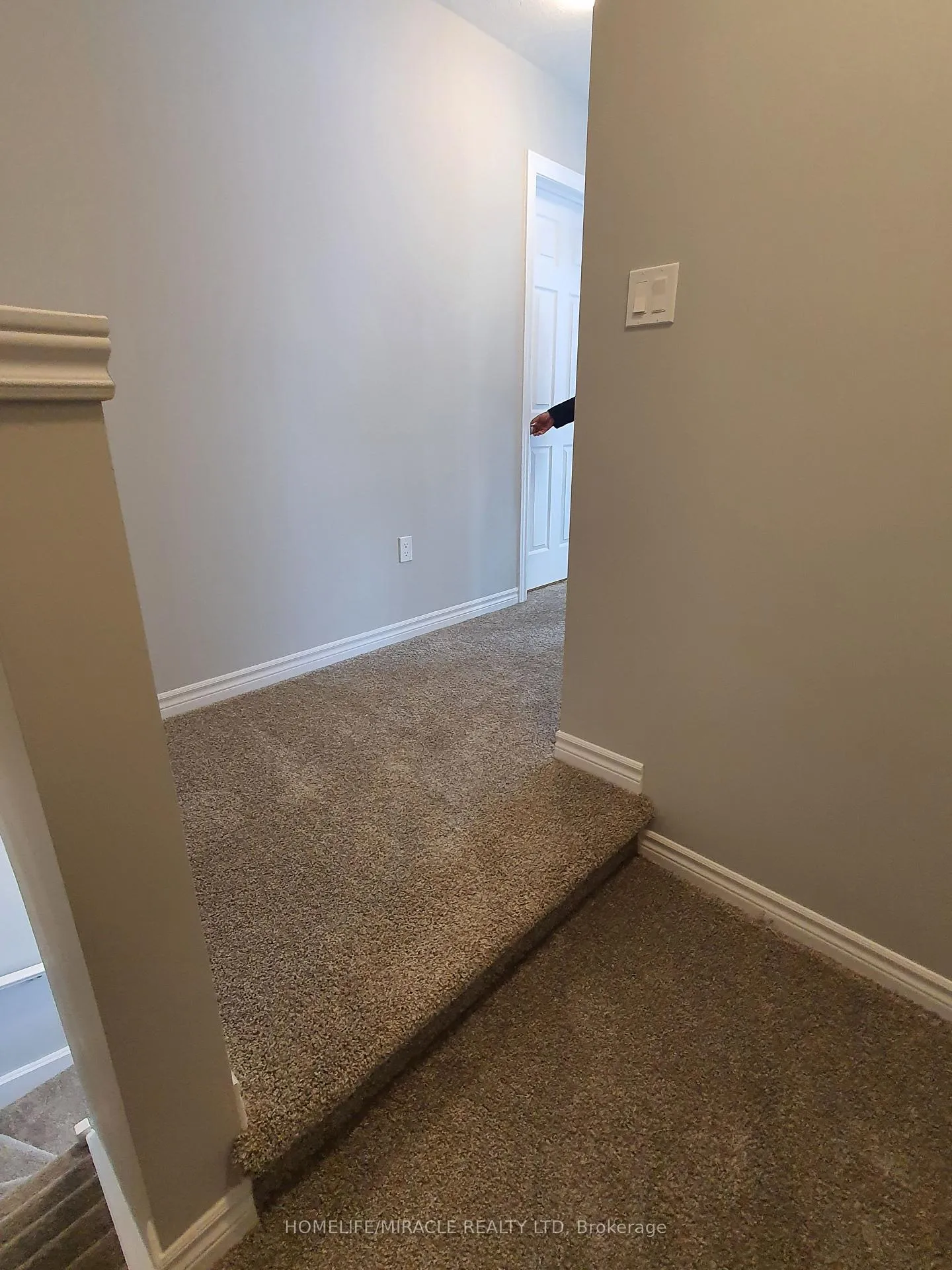Photo 14 of 32 Lomond Lane, Kitchener, Huron Park — HOMEH