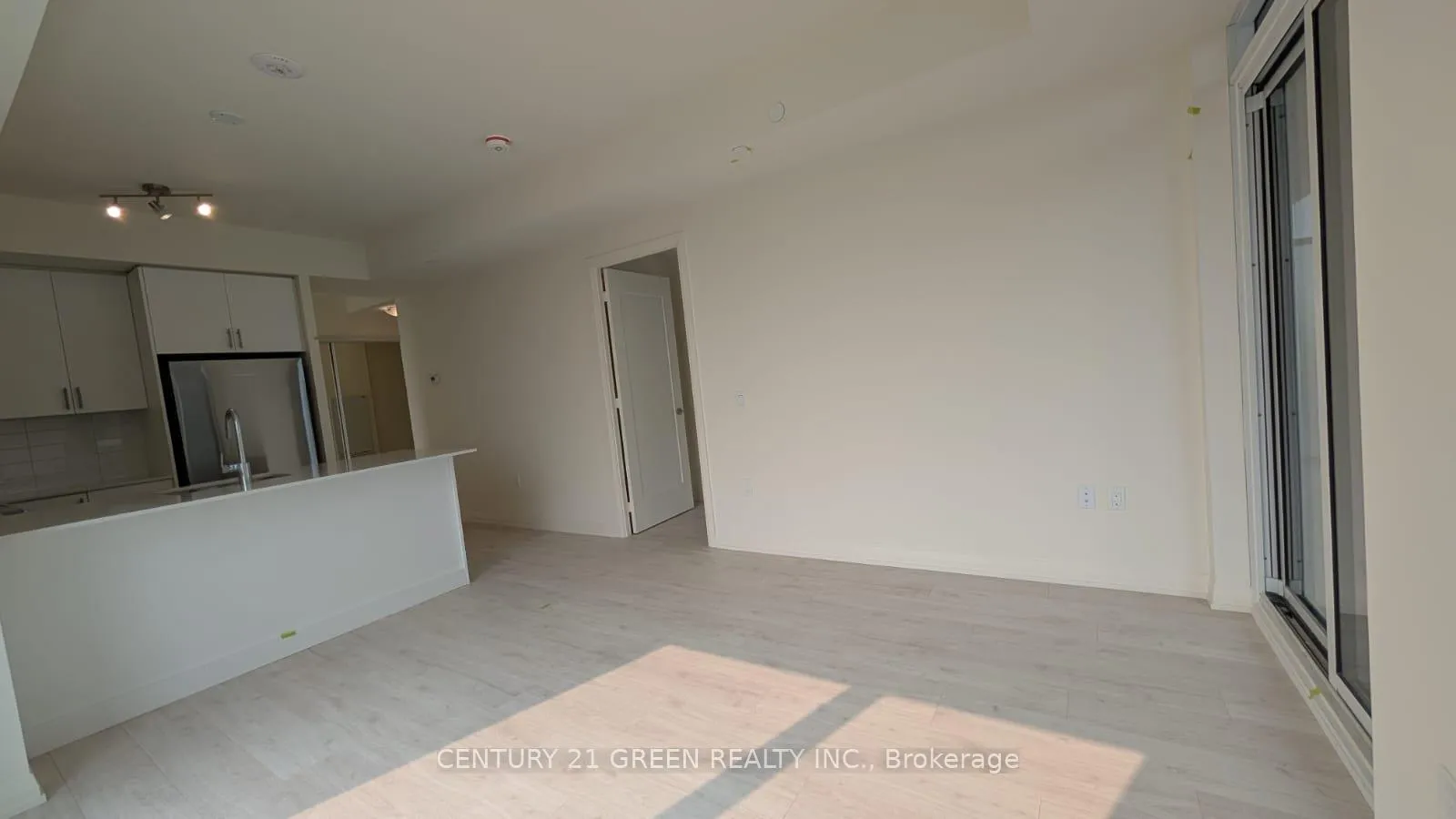 Photo 5 of Unit 2620, 8960 Jane Street, Vaughan, Vellore Village — HOMEH