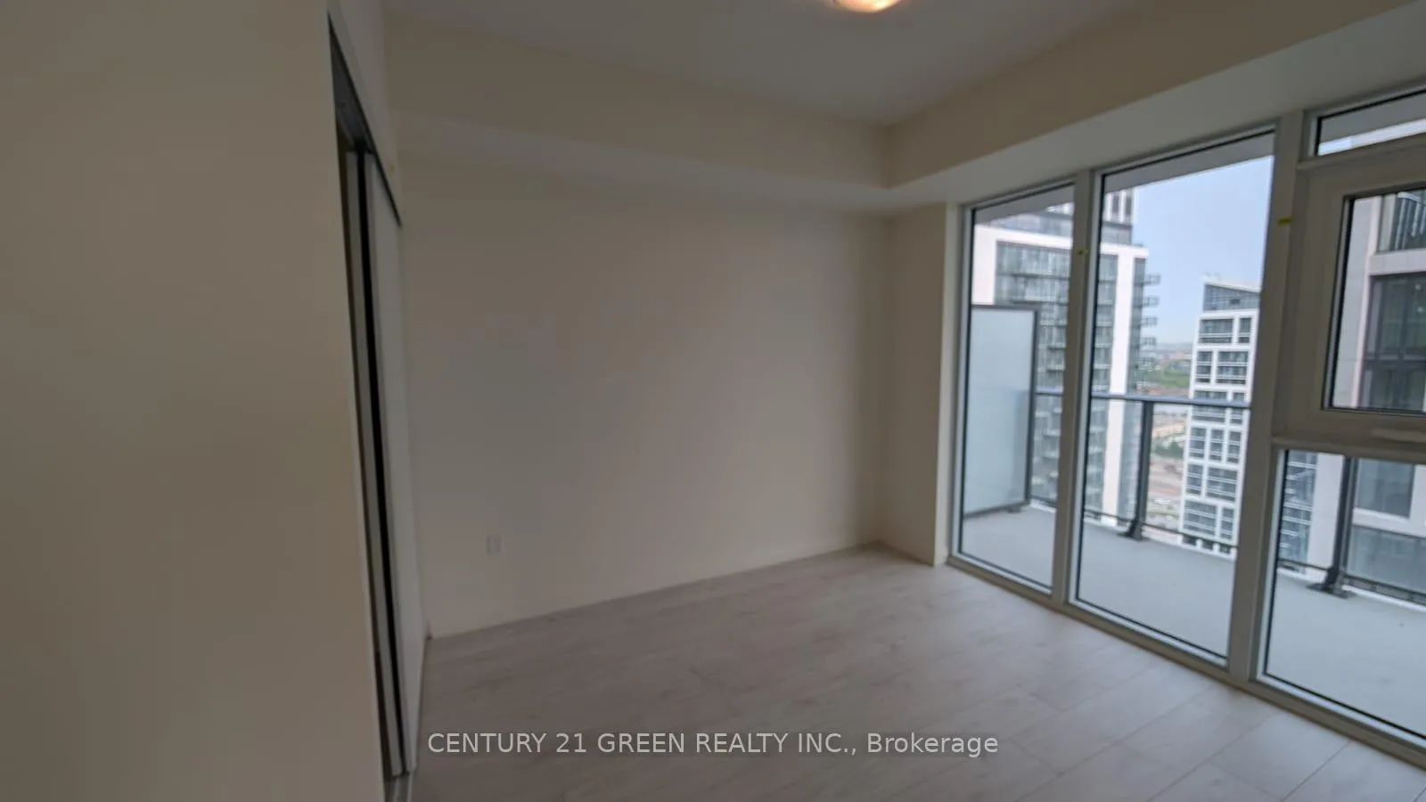 Photo 8 of Unit 2620, 8960 Jane Street, Vaughan, Vellore Village — HOMEH