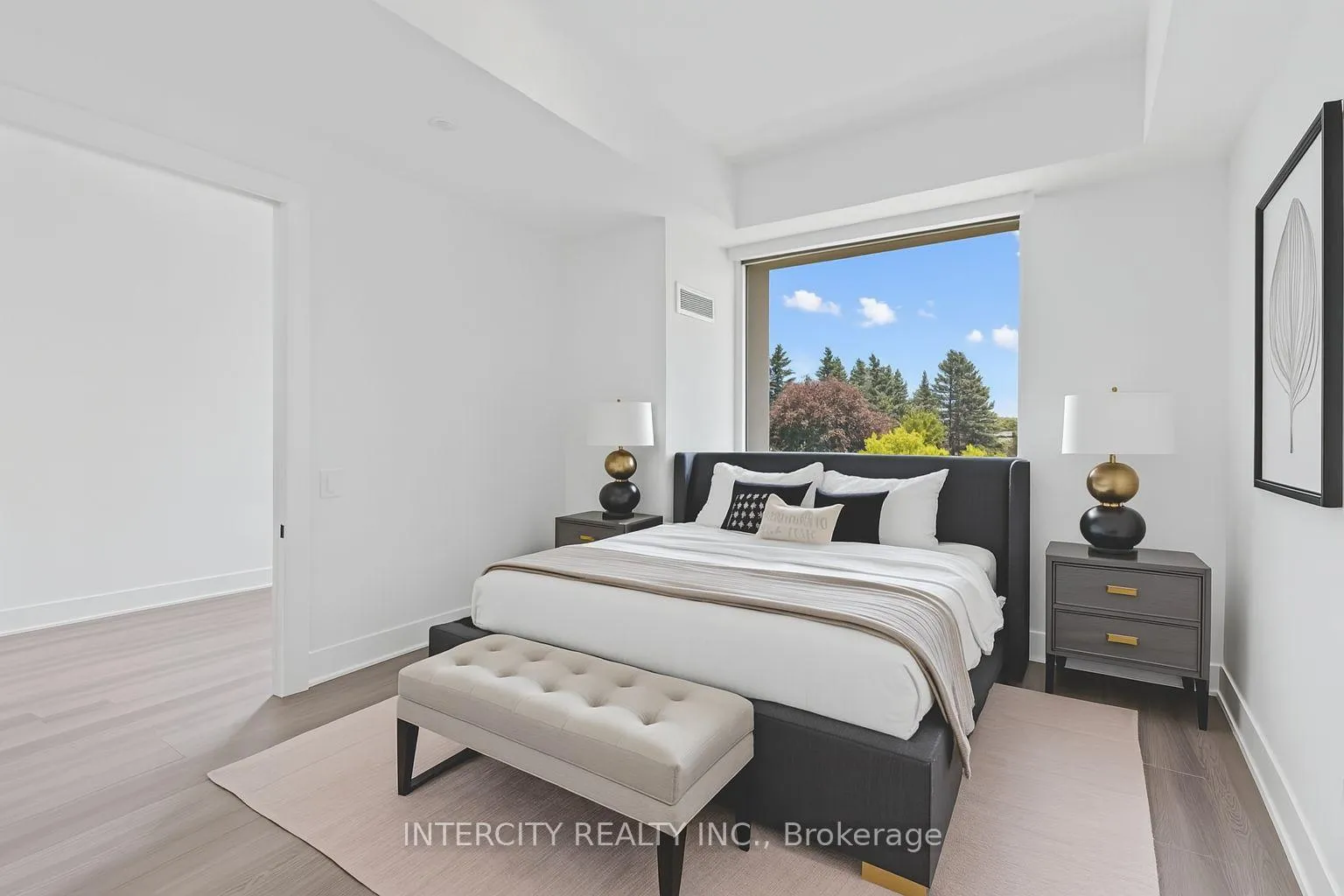 Photo 14 of Unit 314, 2075 King Road, King, King City — HOMEH
