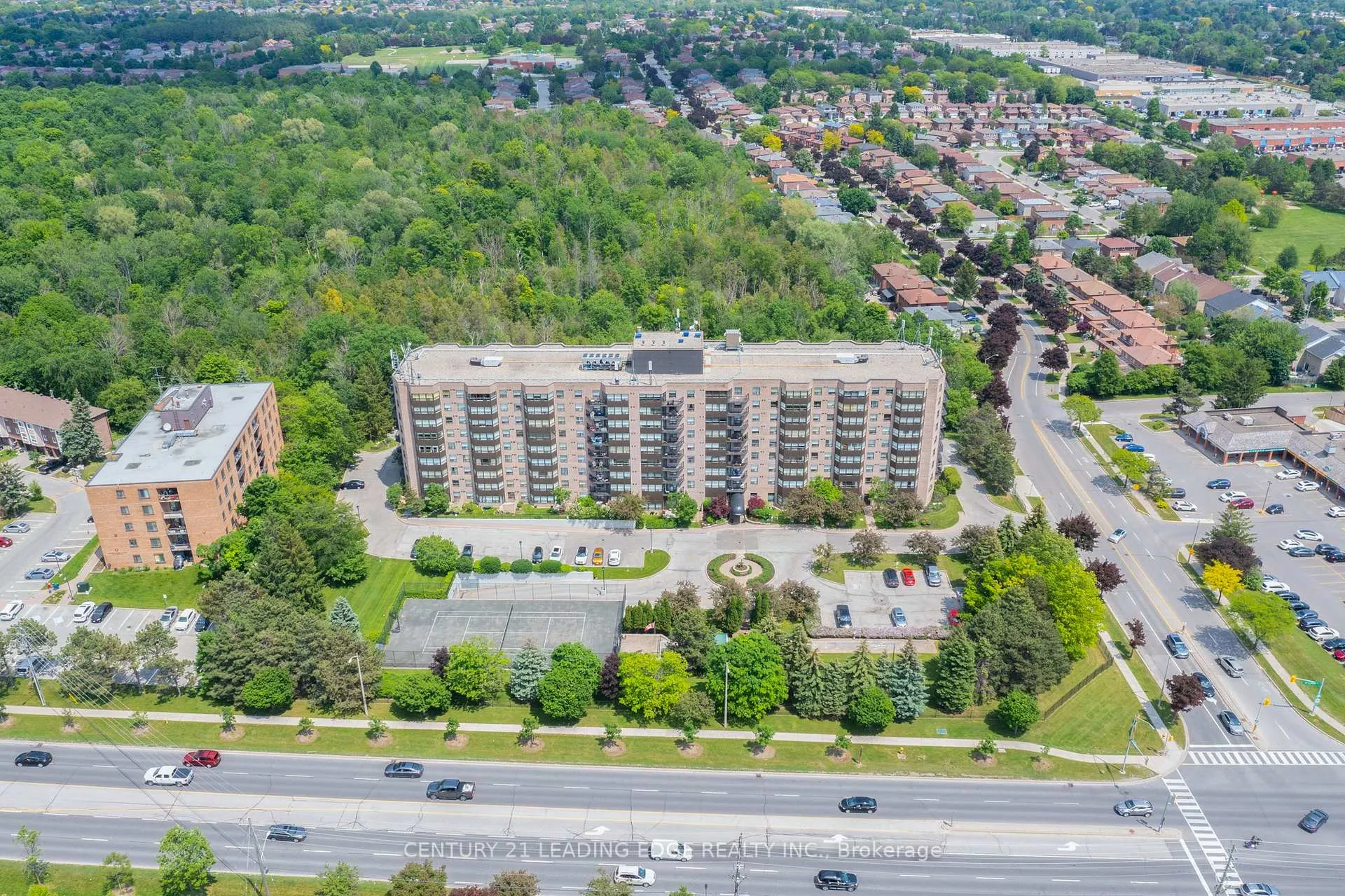 Photo 3 of Unit 602, 2 Raymerville Drive, Markham, Raymerville — HOMEH