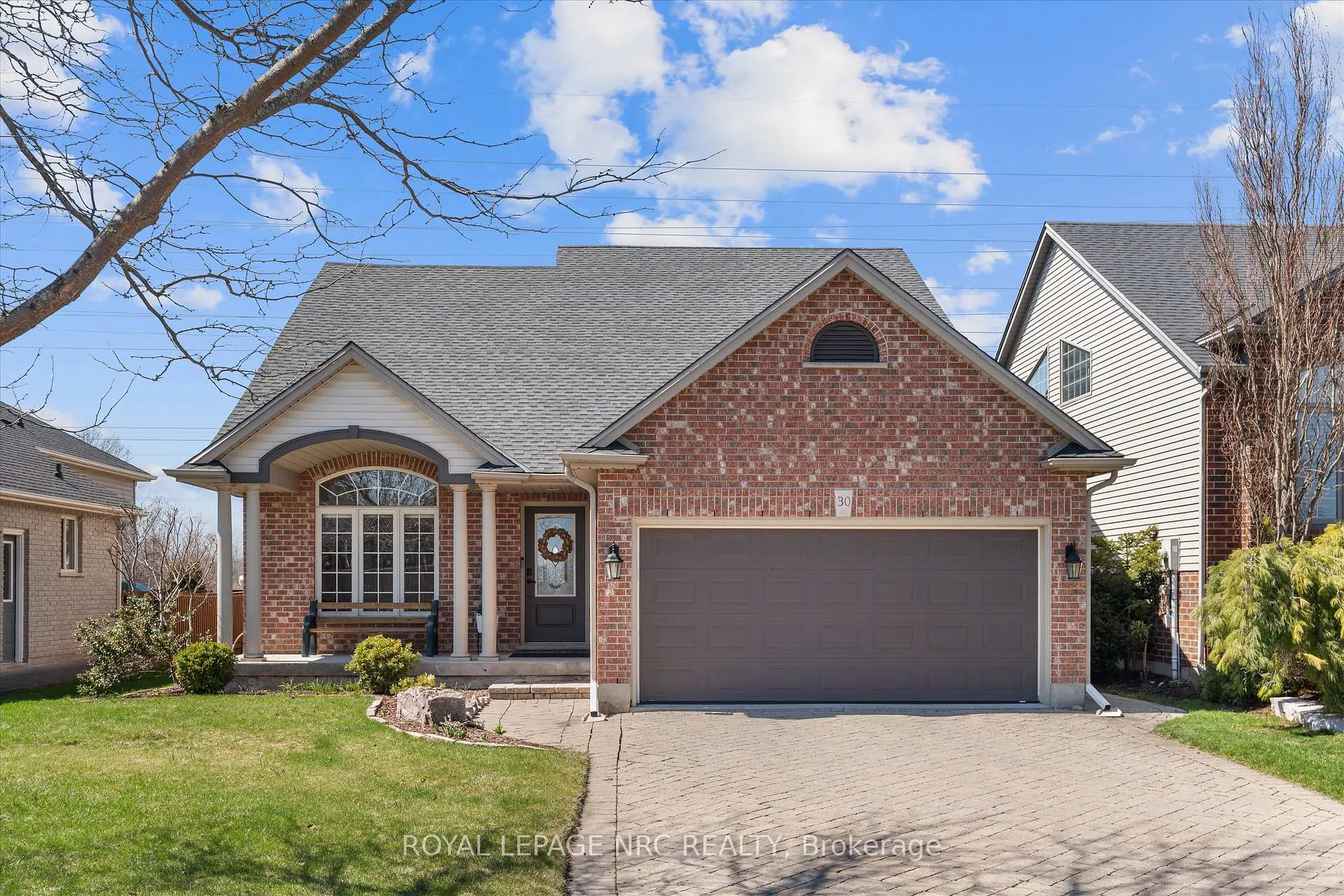 Photo 1 of 30 Briarwood Drive, St. Catharines, Rykert/Vansickle — HOMEH