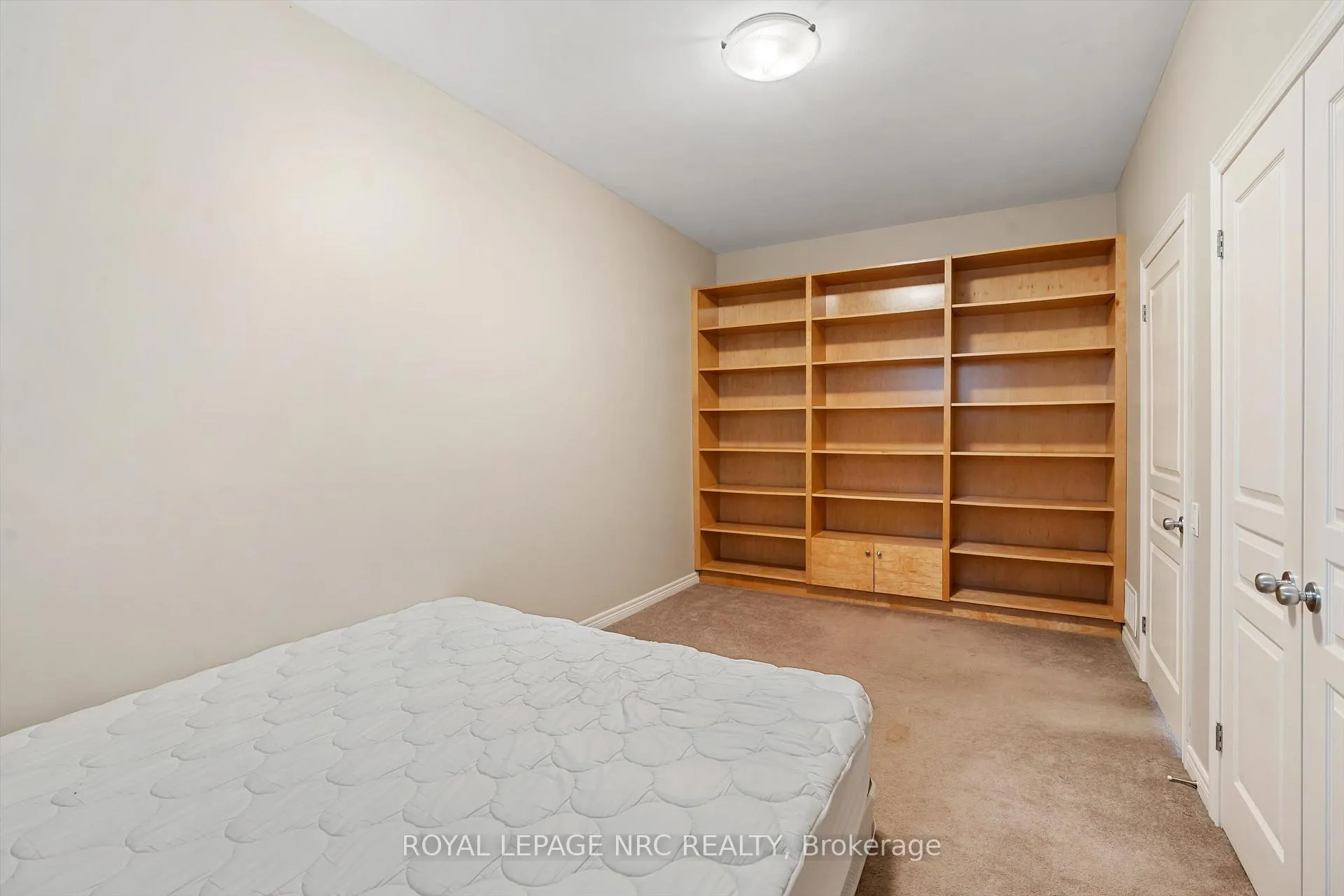 Photo 28 of 30 Briarwood Drive, St. Catharines, Rykert/Vansickle — HOMEH