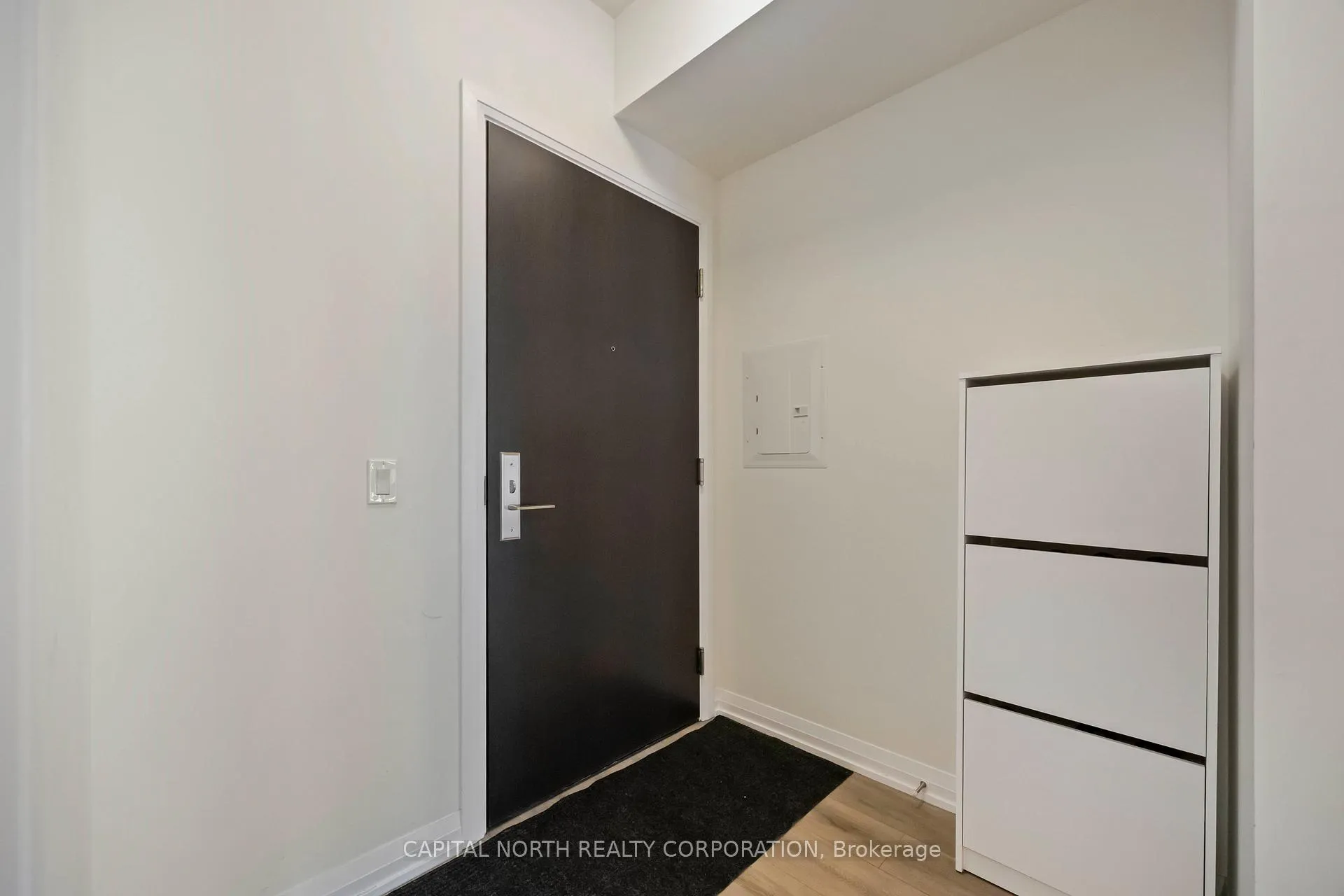 Photo 4 of Unit 322, 9000 Jane Street, Vaughan, Vellore Village — HOMEH