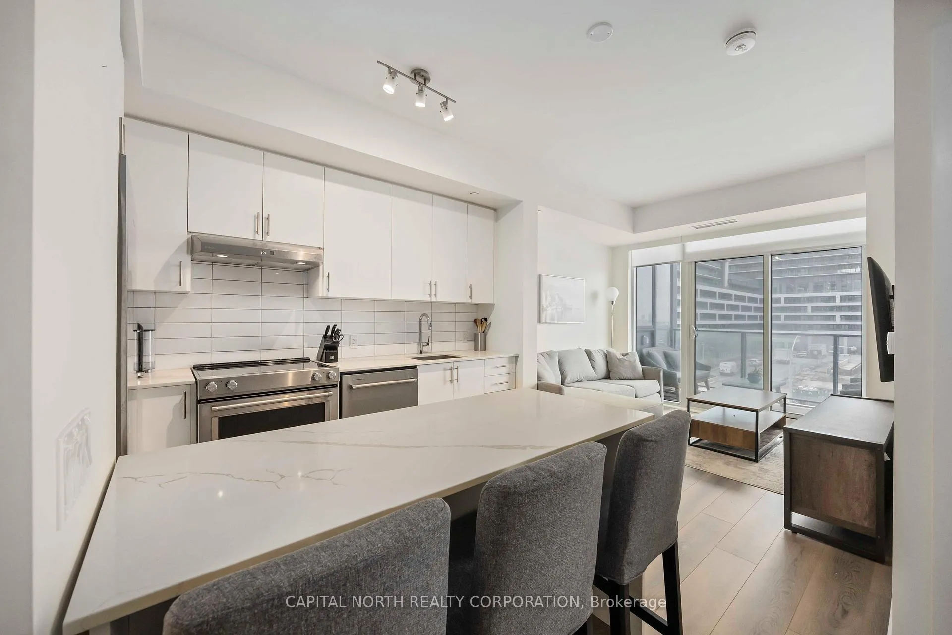 Photo 8 of Unit 322, 9000 Jane Street, Vaughan, Vellore Village — HOMEH