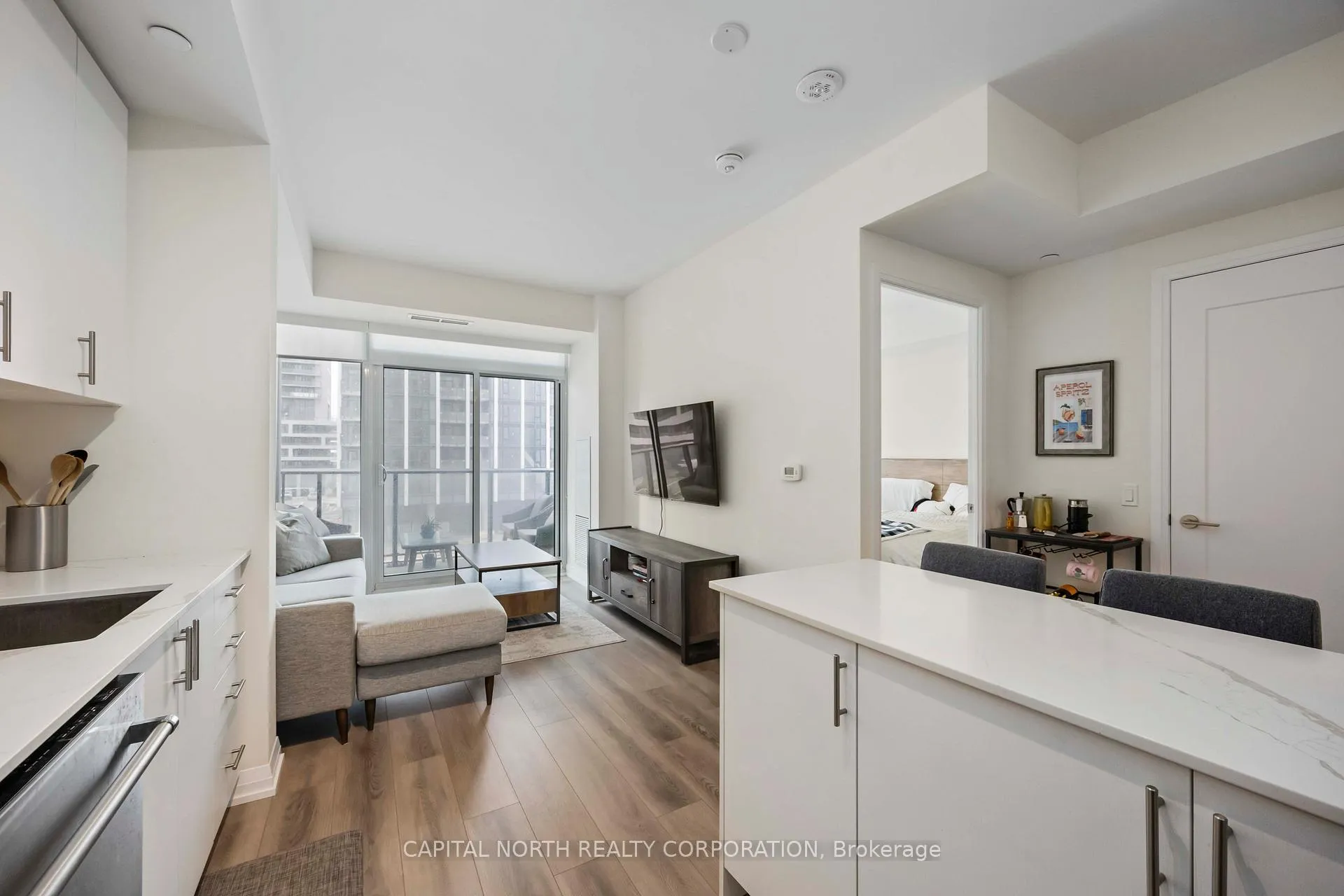 Photo 10 of Unit 322, 9000 Jane Street, Vaughan, Vellore Village — HOMEH