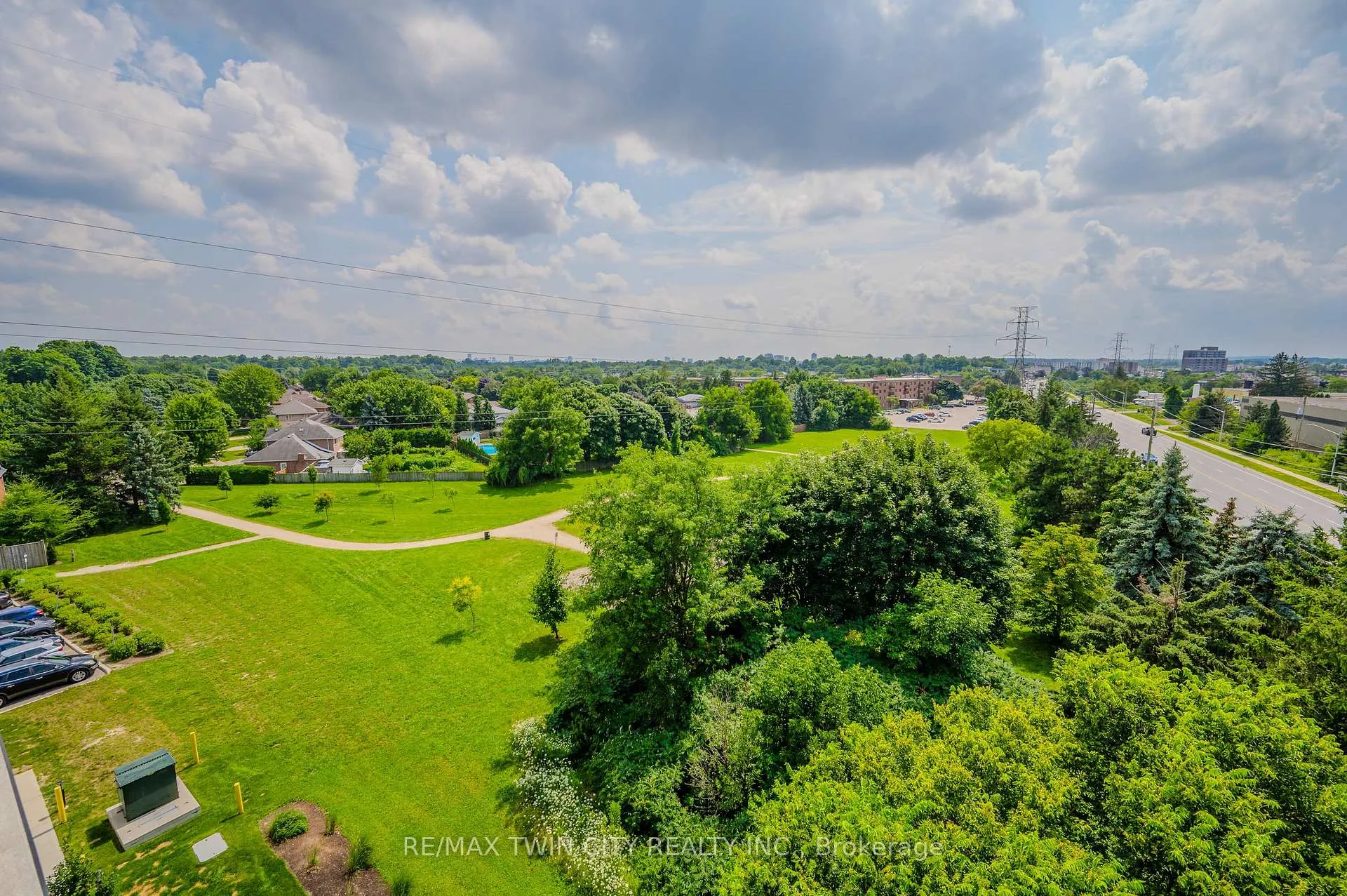 Photo 35 of Unit 611, 243 Northfield Drive E, Waterloo — HOMEH