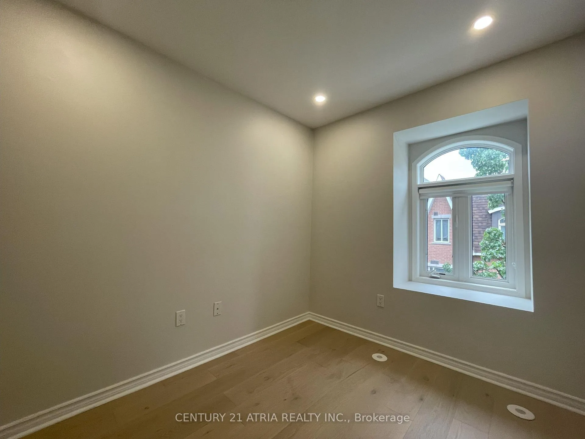 Photo 24 of Unit 320, 310 John Street, Markham, Aileen-Willowbrook — HOMEH