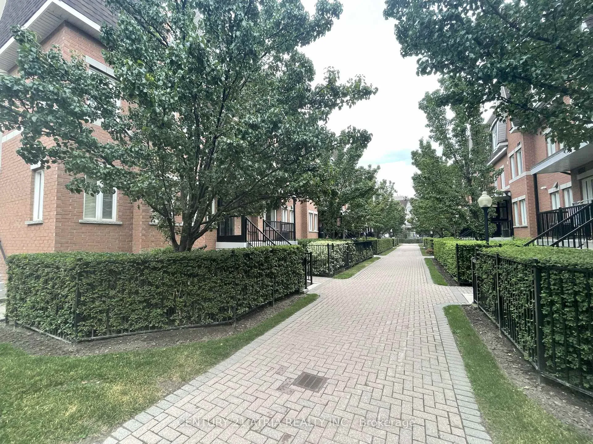 Photo 29 of Unit 320, 310 John Street, Markham, Aileen-Willowbrook — HOMEH