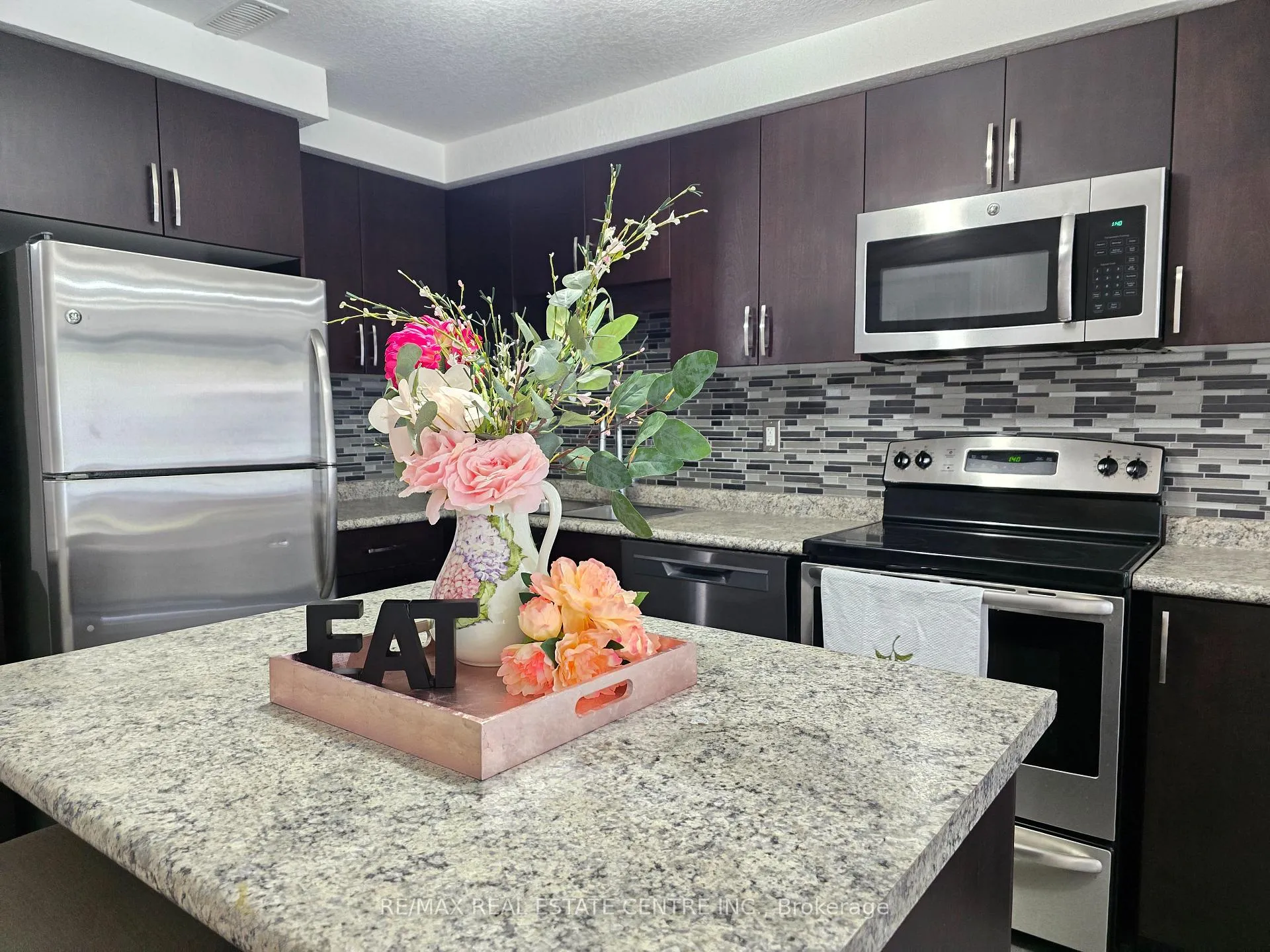 Photo 15 of Unit C, 235 Rachel Crescent, Kitchener, Huron Park — HOMEH