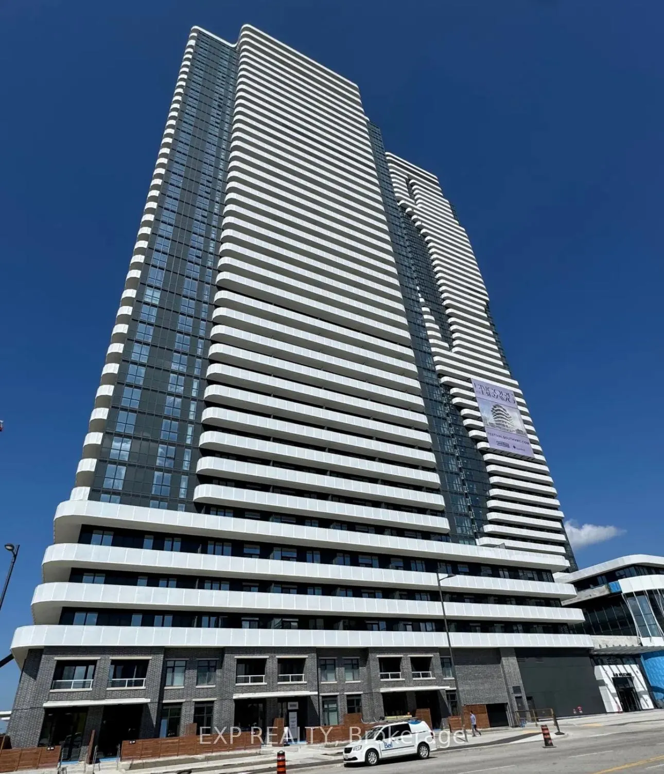 Photo 1 of Unit 716, 28 Interchange Way, Vaughan, Vaughan Corporate Centre — HOMEH