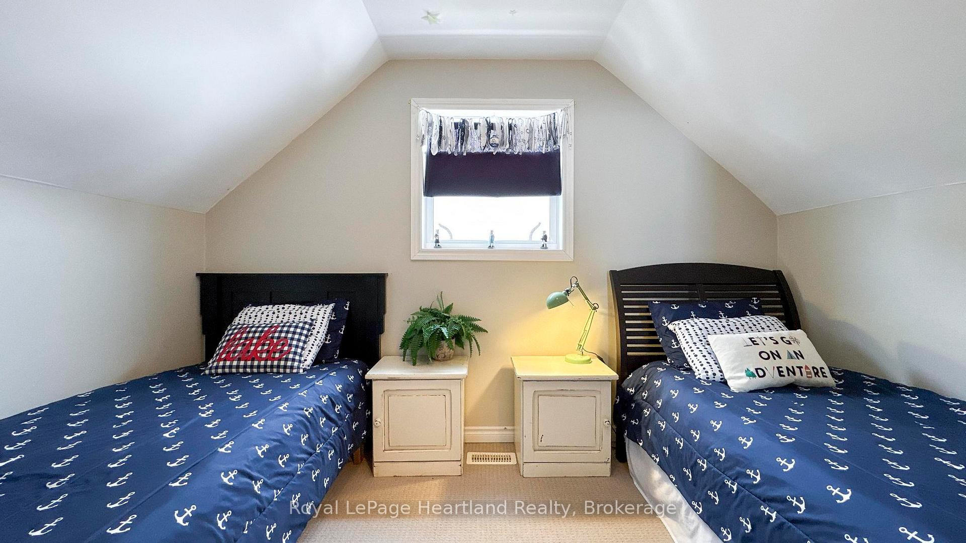 Photo 21 of 217 Picton Street E, Goderich, Goderich (Town) — HOMEH