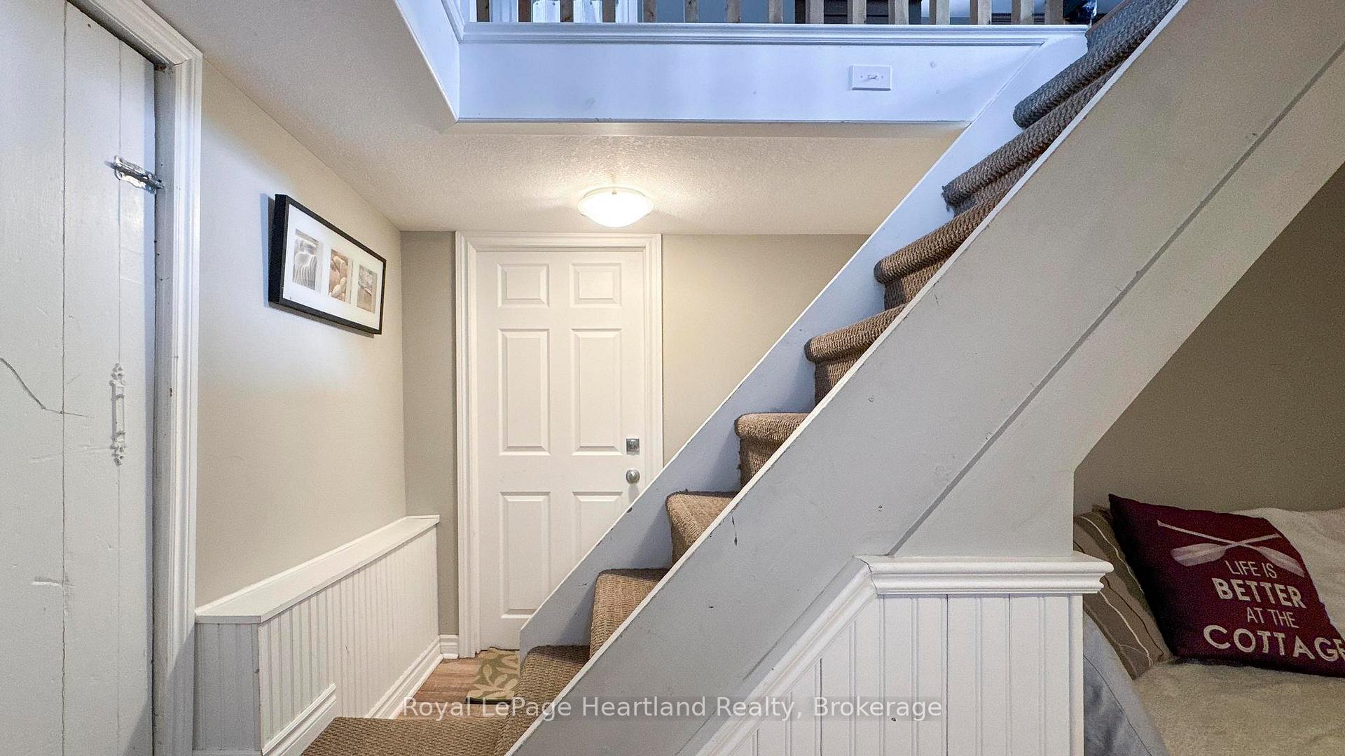 Photo 25 of 217 Picton Street E, Goderich, Goderich (Town) — HOMEH