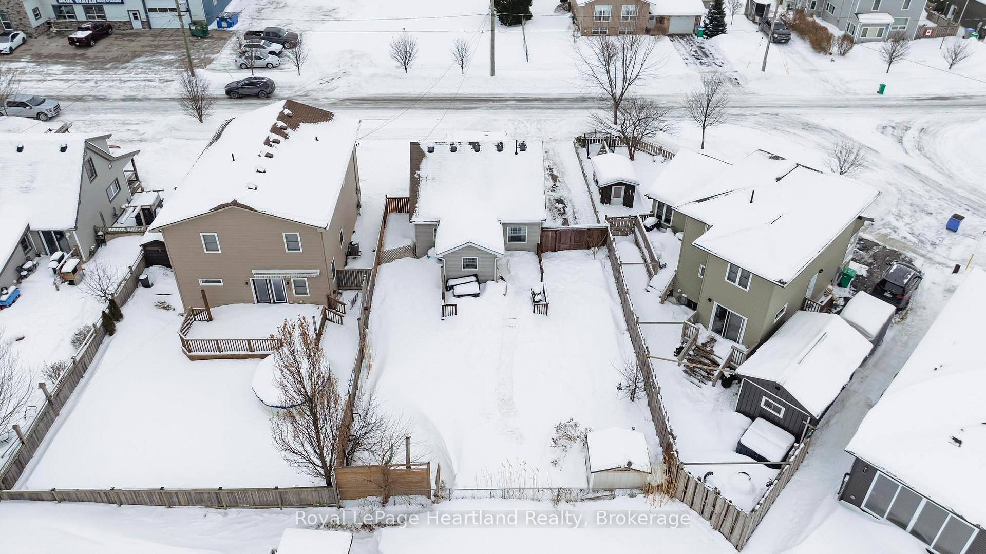 Photo 33 of 217 Picton Street E, Goderich, Goderich (Town) — HOMEH