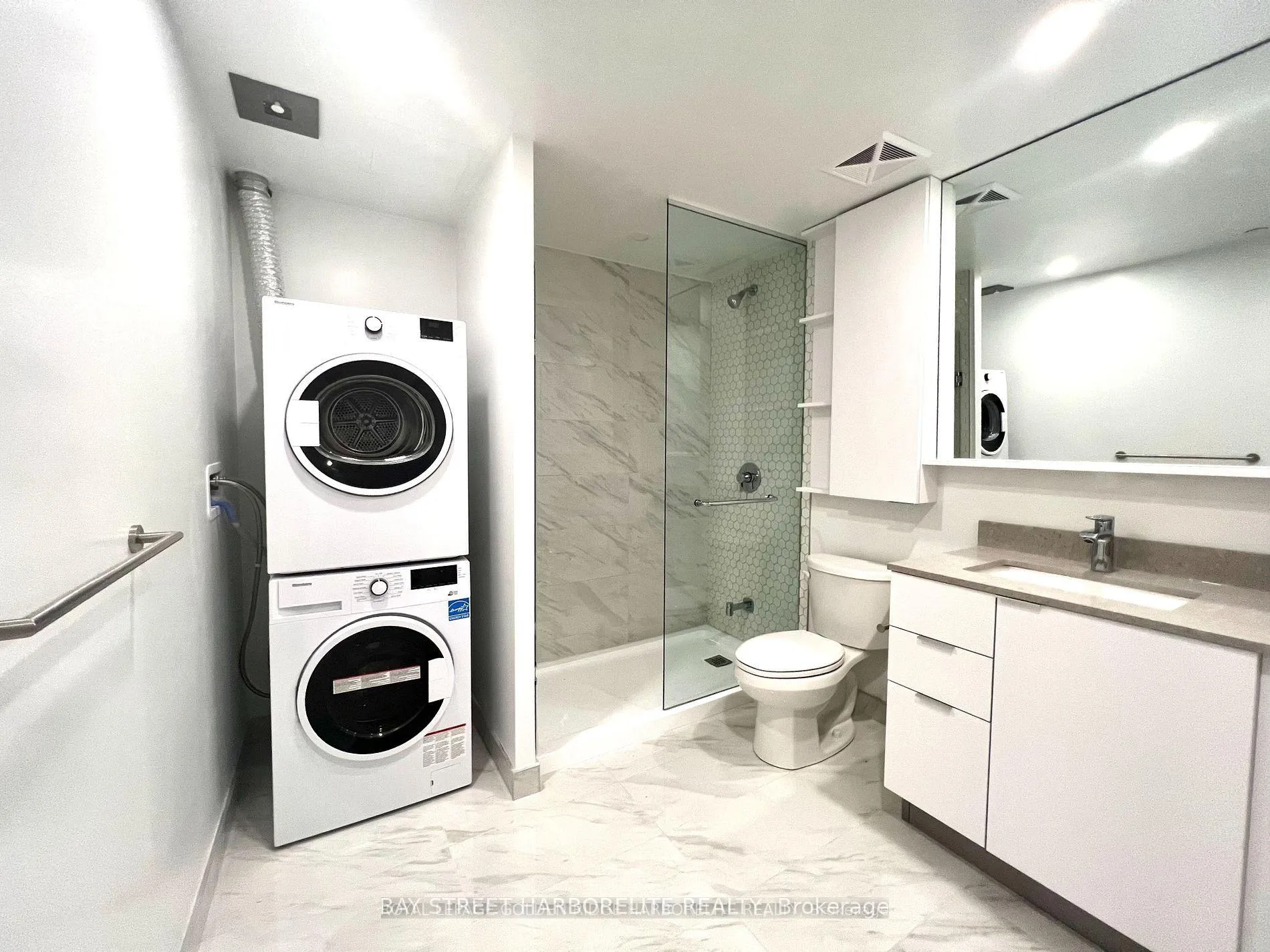 Photo 7 of Unit 725, 9 Clegg Road, Markham, Unionville — HOMEH