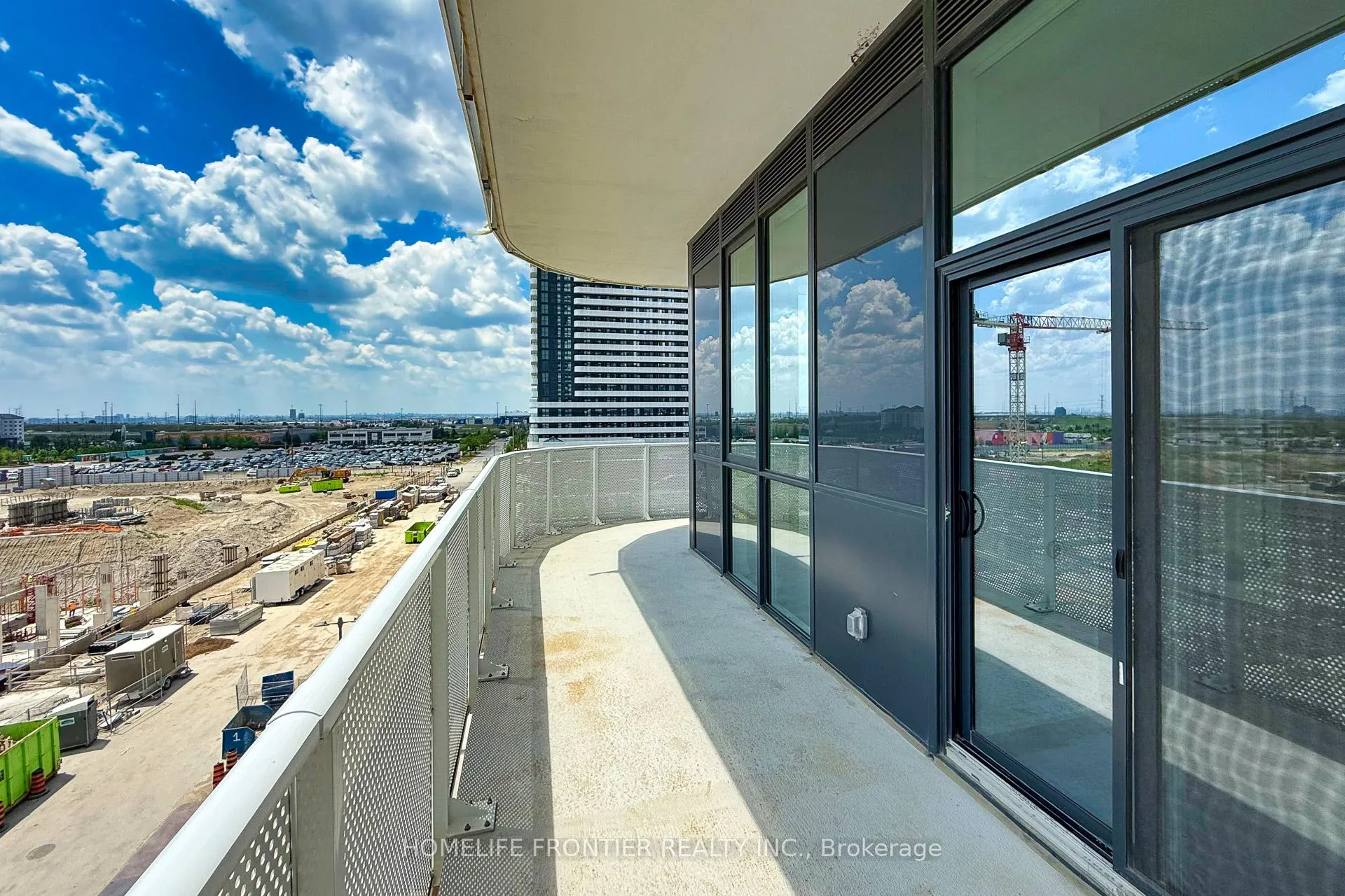 Photo 21 of Unit 619, 28 Interchange Way, Vaughan, Vaughan Corporate Centre — HOMEH