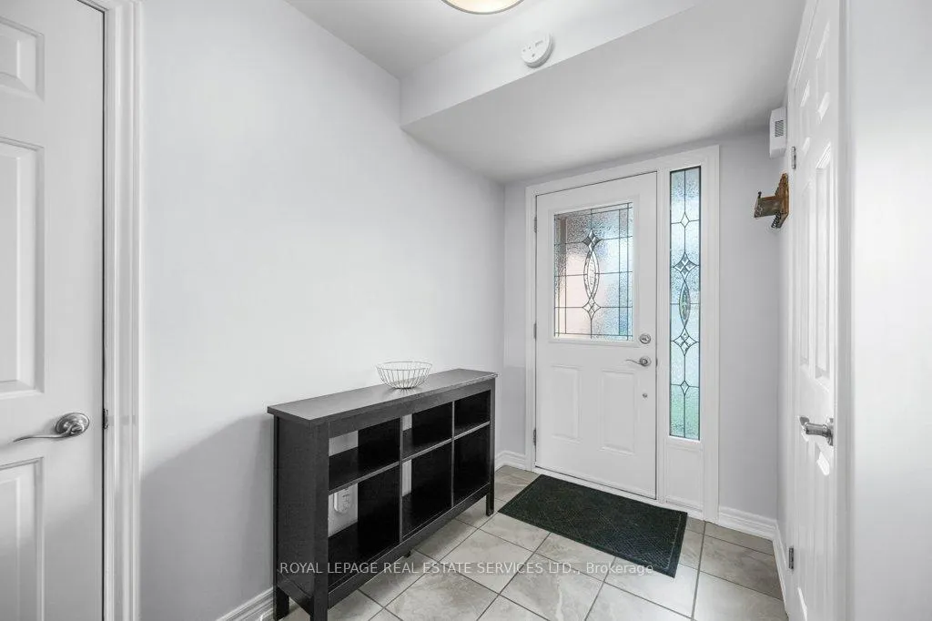 Photo 5 of Unit 16, 391 Stone Church Road E, Hamilton, Crerar — HOMEH