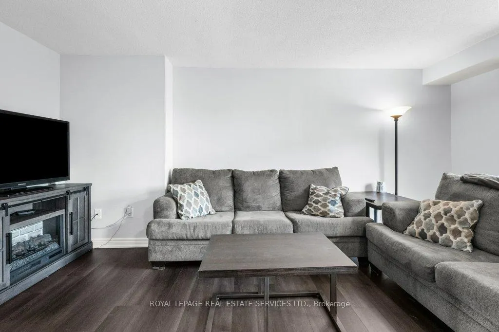 Photo 8 of Unit 16, 391 Stone Church Road E, Hamilton, Crerar — HOMEH