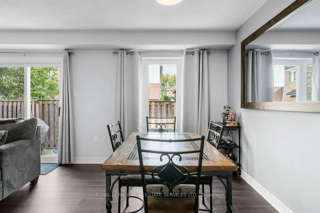 Photo 13 of Unit 16, 391 Stone Church Road E, Hamilton, Crerar — HOMEH